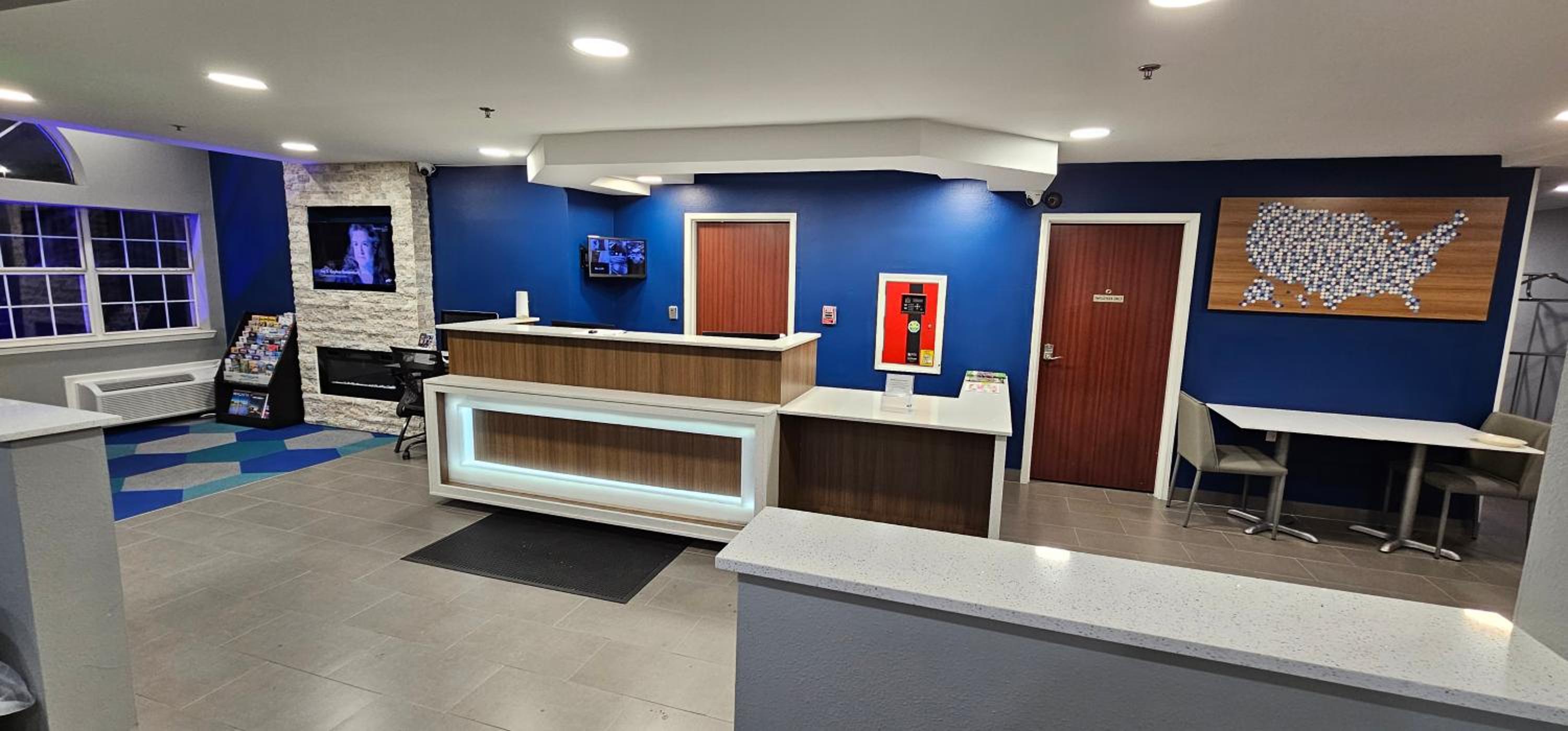 Microtel Inn & Suites by Wyndham Tulsa - Catoosa Route 66