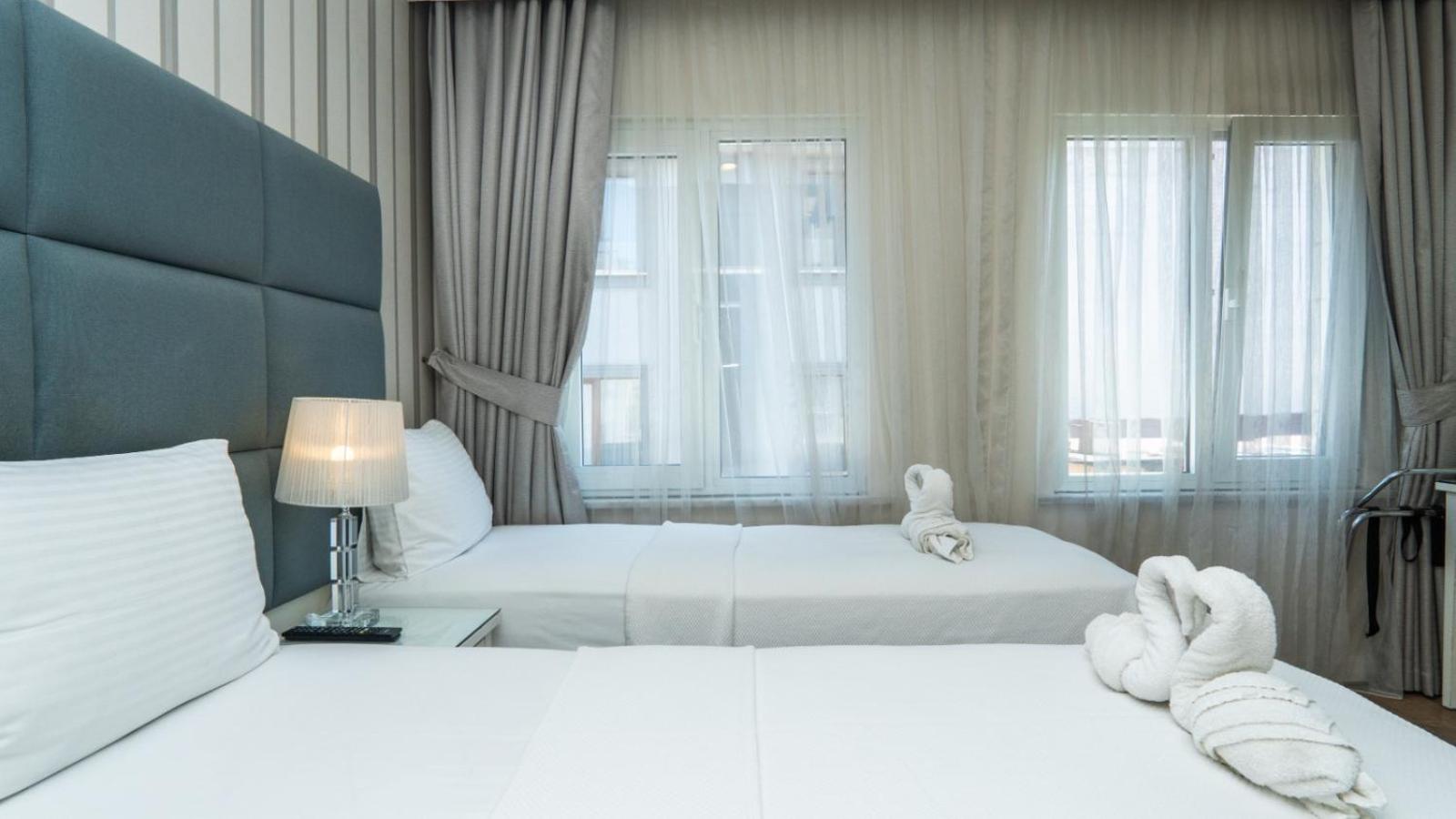 Ten Rooms İstanbul Otel - Image 37