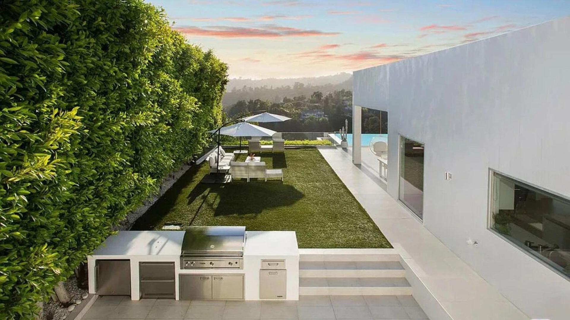 Pristine Paradise With Scenic Views - Property Image 20