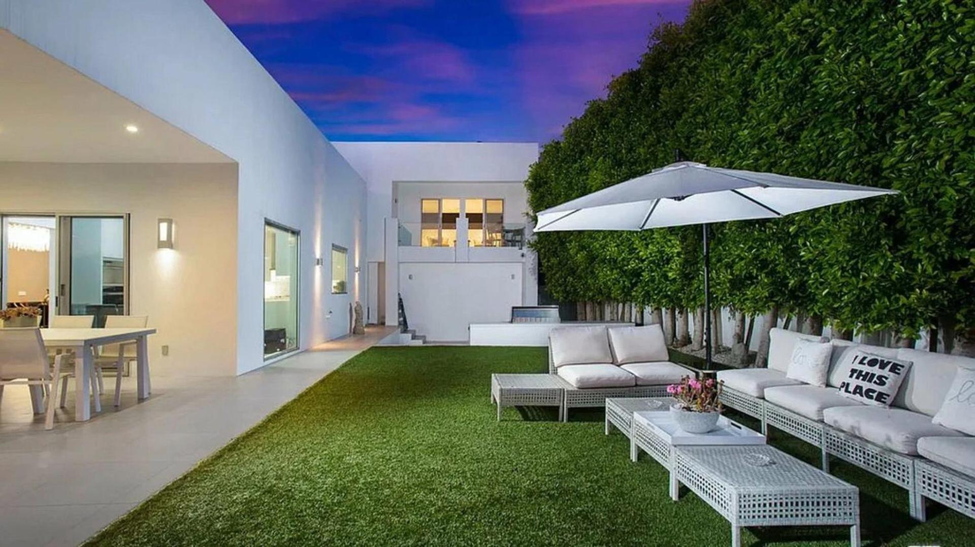 Pristine Paradise With Scenic Views - Property Image 51