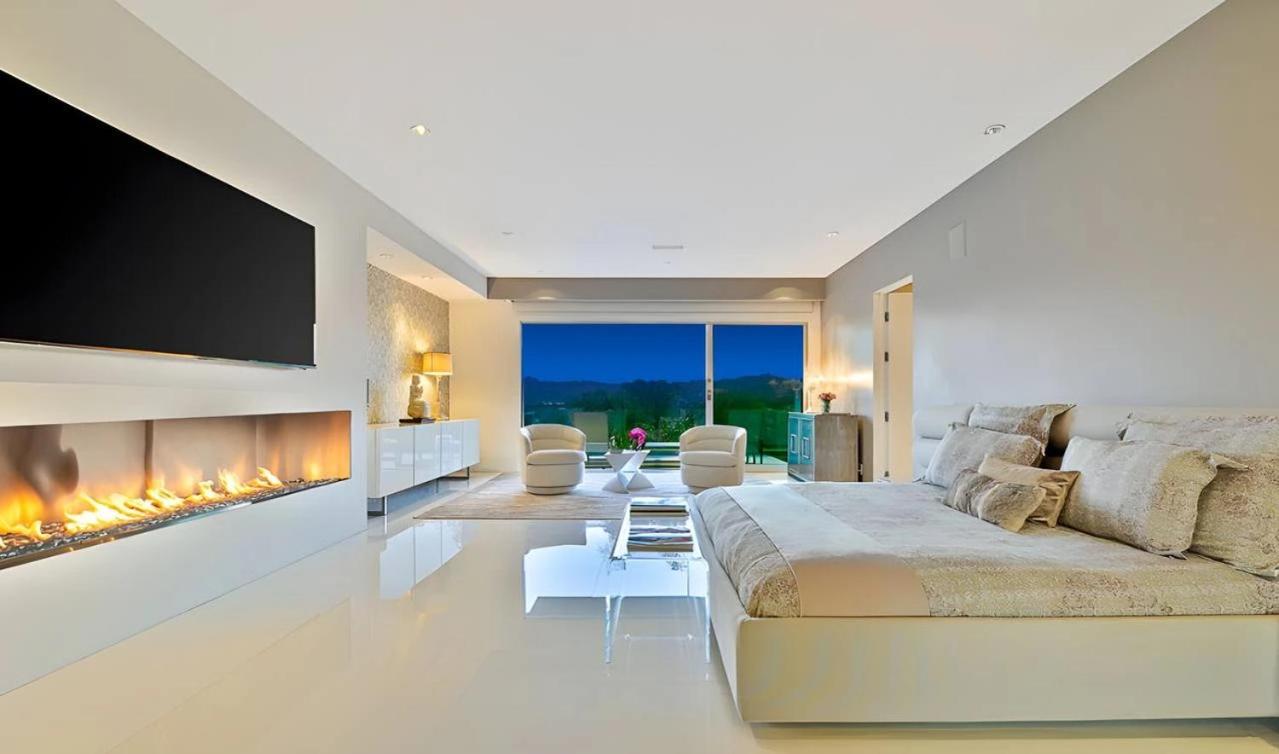 Pristine Paradise With Scenic Views - Property Image 14