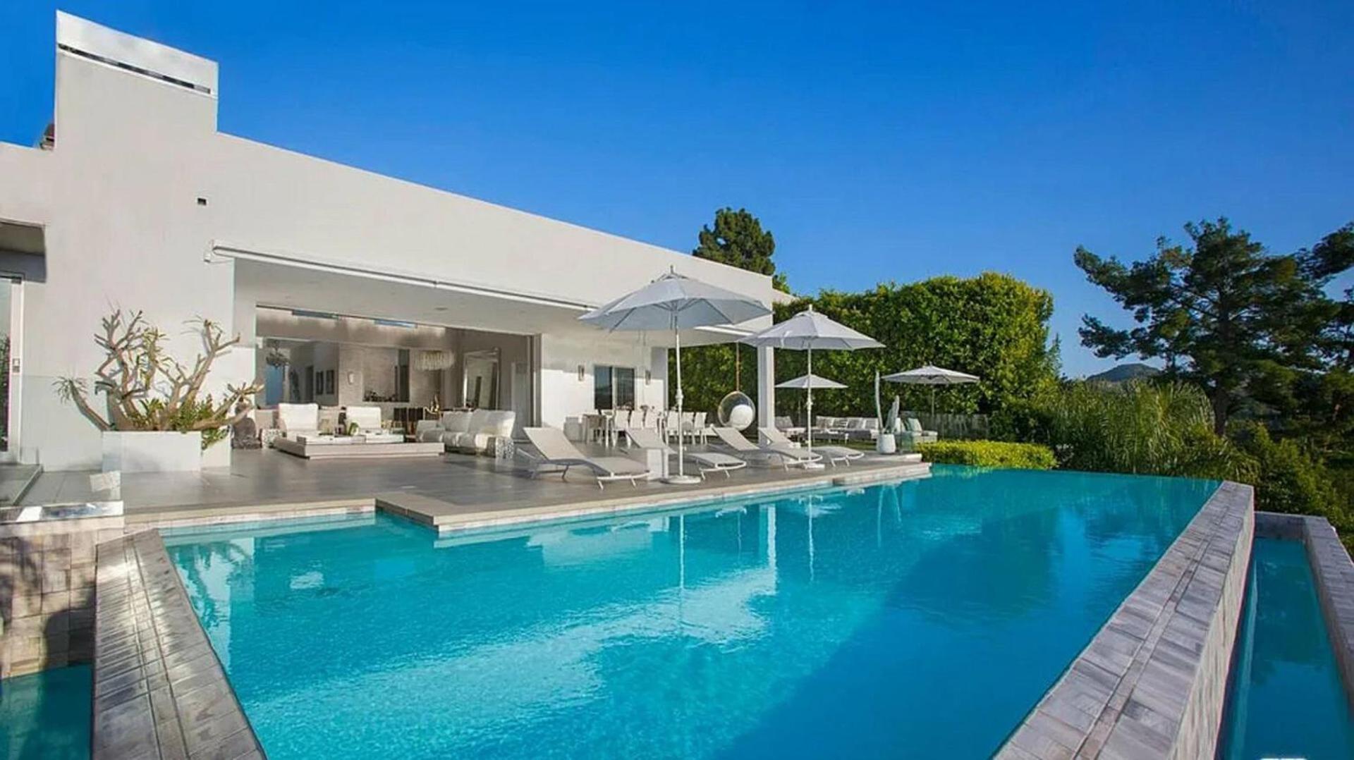 Pristine Paradise With Scenic Views - Property Image 27