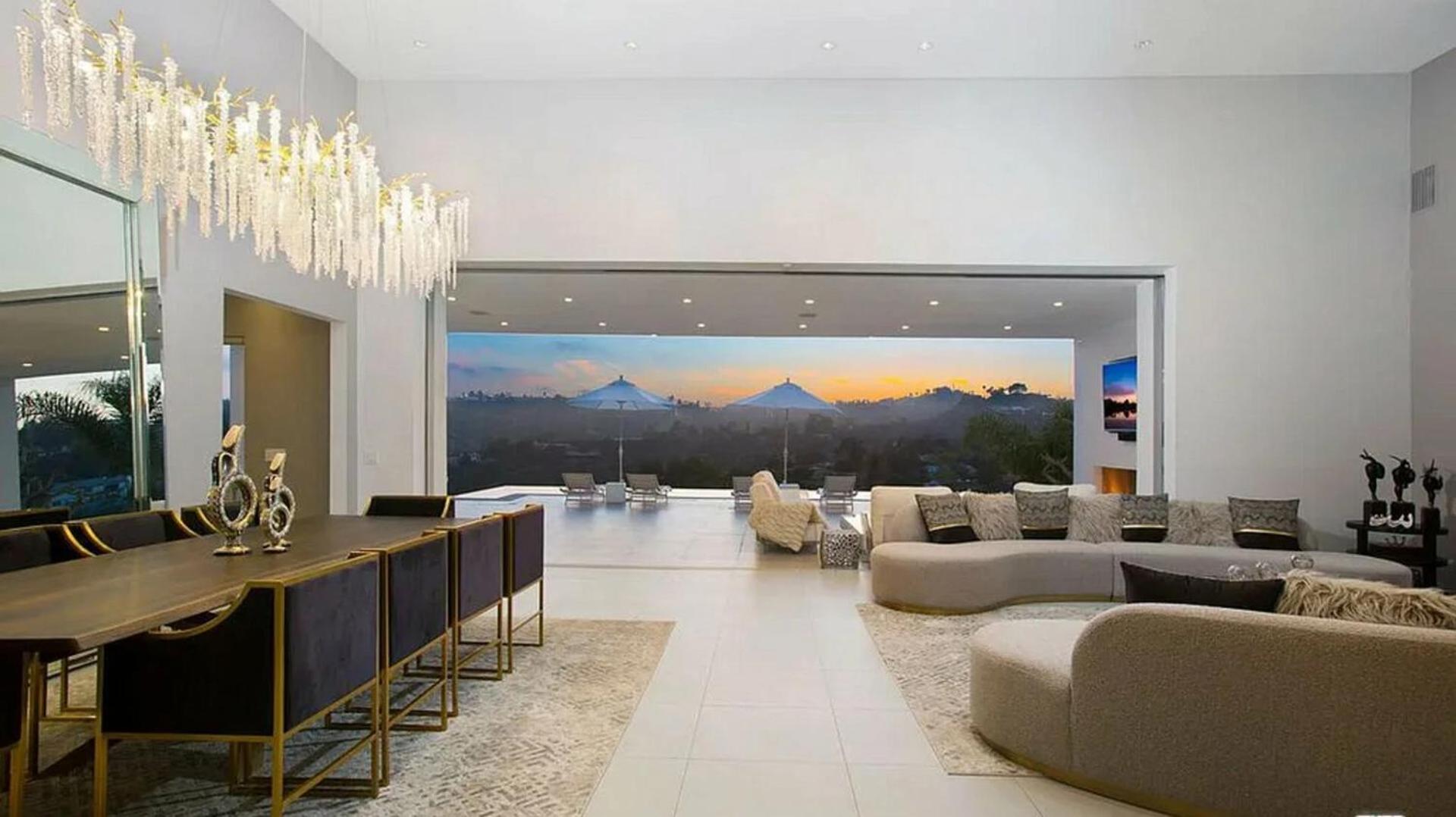 Pristine Paradise With Scenic Views - Property Image 15