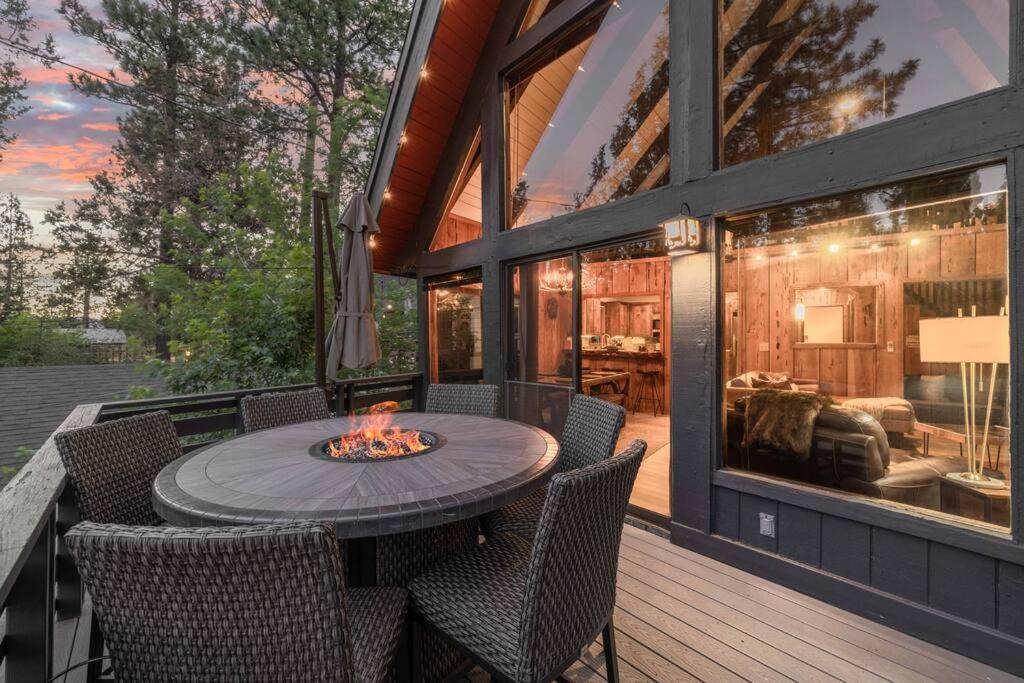 Kookaburra Cabin
