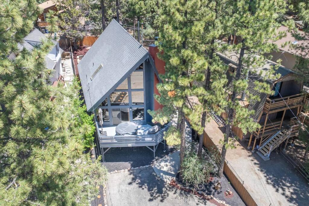 Kookaburra Cabin