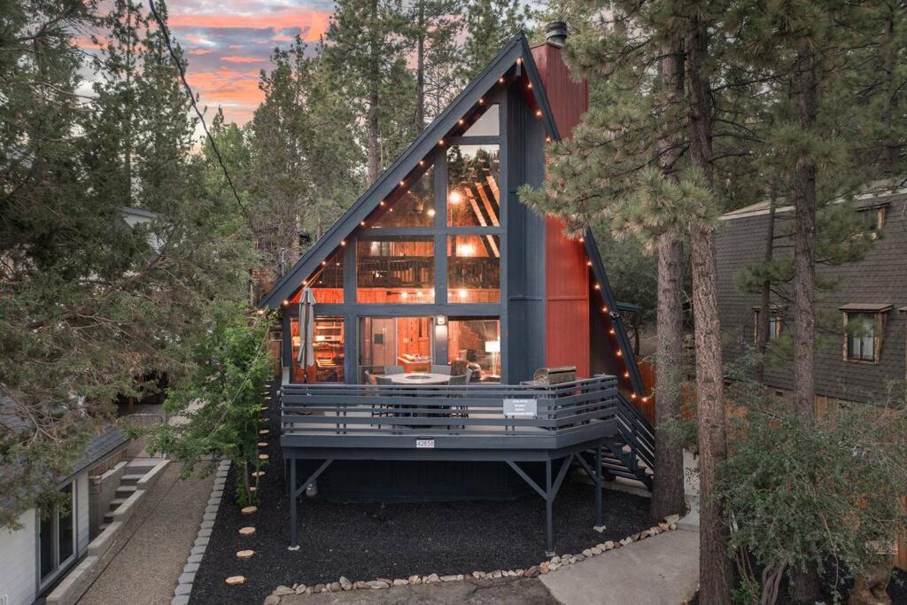 Kookaburra Cabin