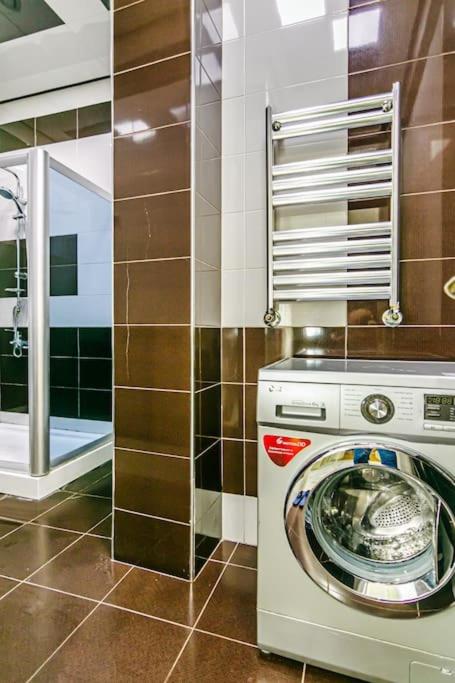 Adore Lux Apartment