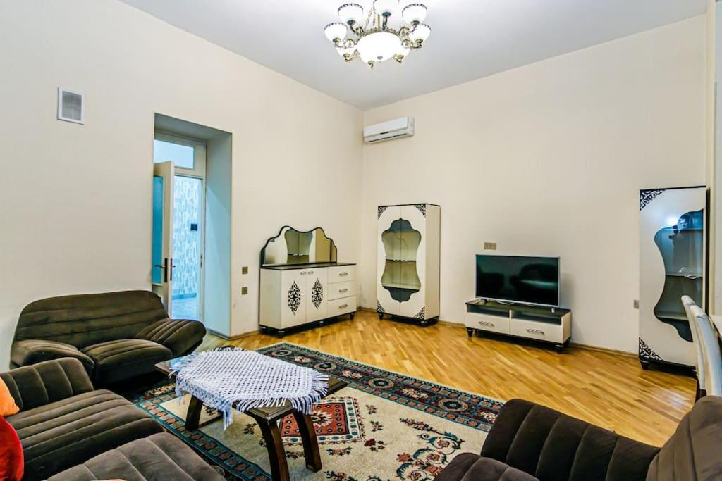 Adore Lux Apartment