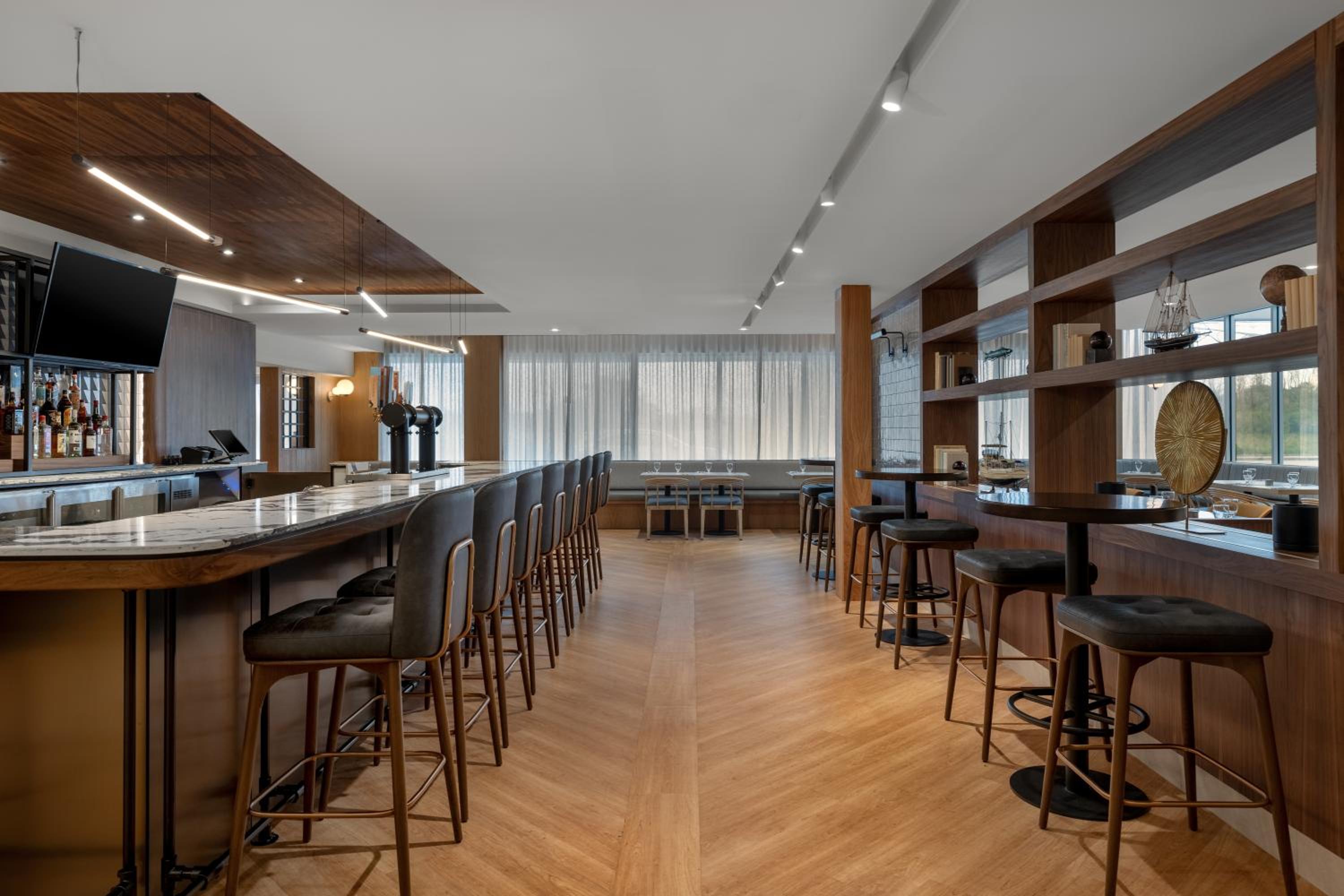 DoubleTree by Hilton Kingston - Newly Renovated