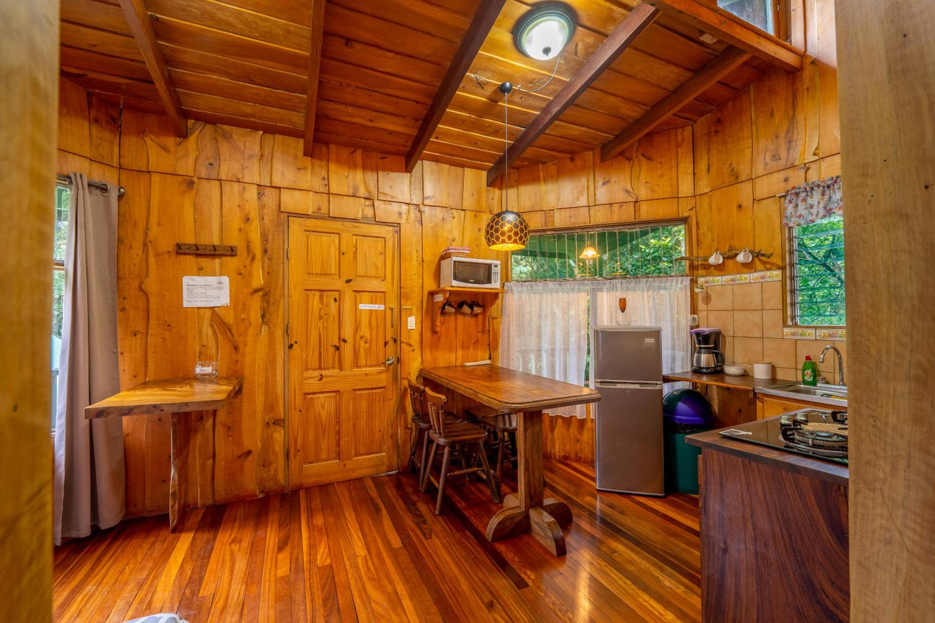 Rustic Treehouse Monteverde