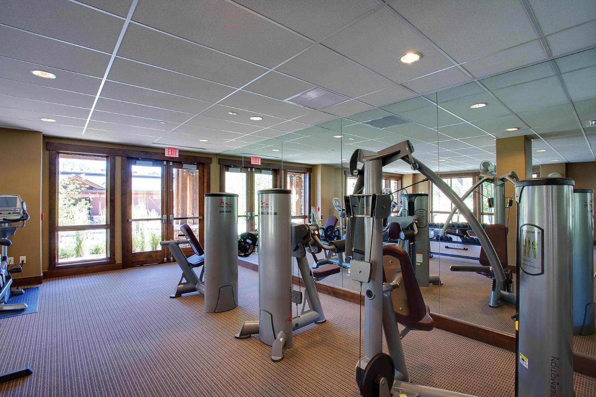 Air Conditioning, Penthouse Condo1-Bedroom Plus Den