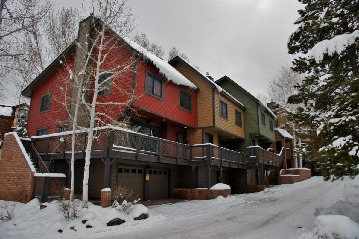 Private Indoor Hot Tub! Pool - Walking Distance to Mountain Village view 5