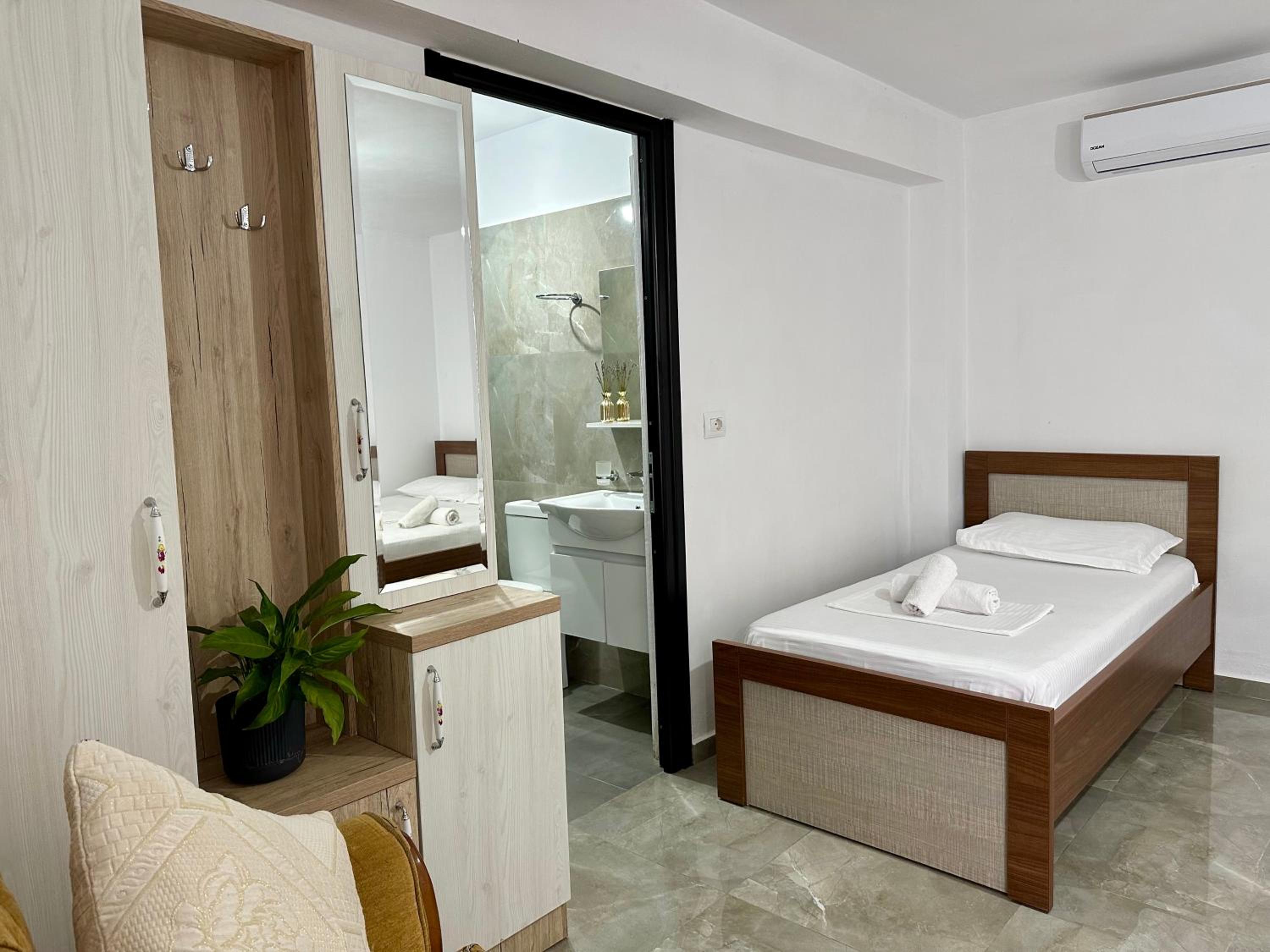 Laura Guest House