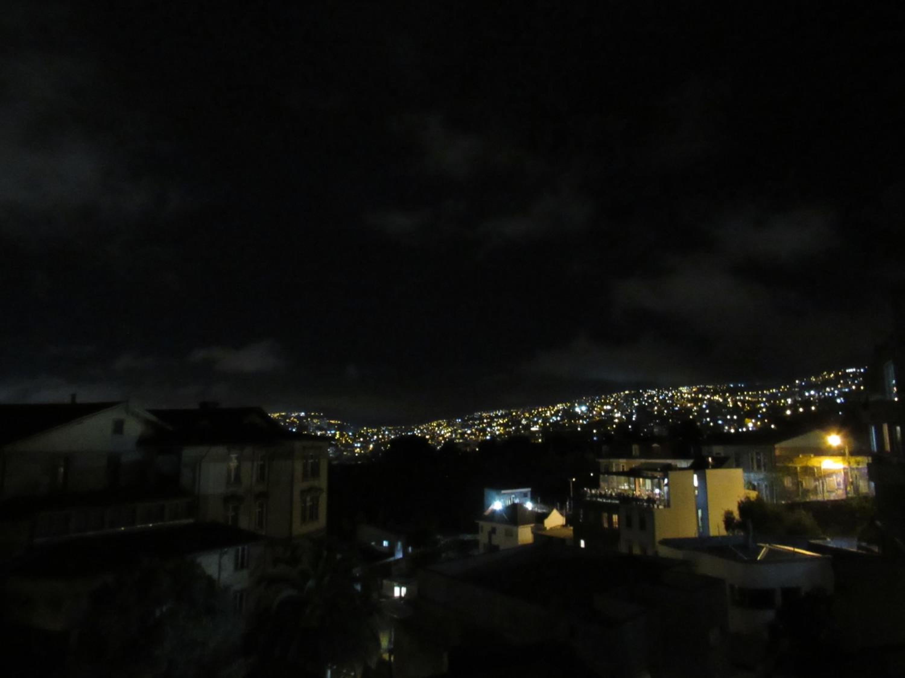 Valparadise Hostel