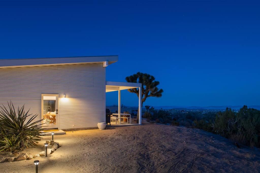 White Desert House Luxe Hideaway Views Spa view 4