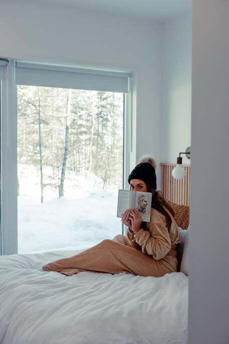 Scandi inspired chalet Mont Tremblant views and spa
