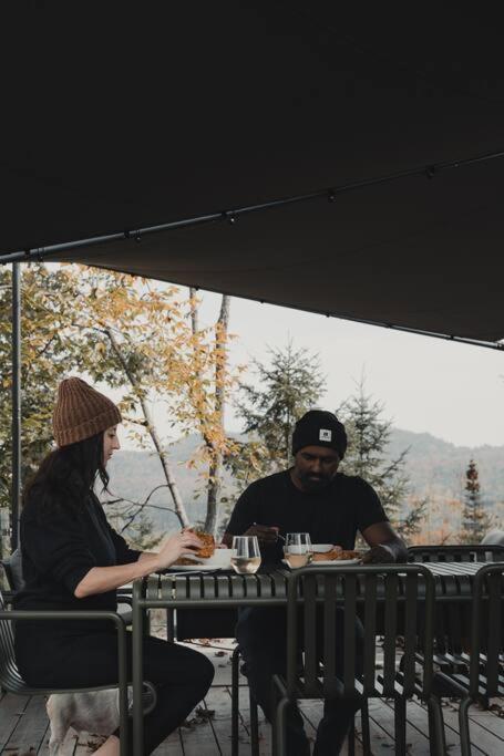 Scandi inspired chalet Mont Tremblant views and spa