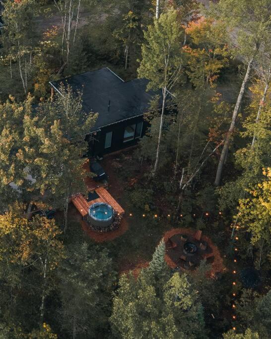 Scandi inspired chalet Mont Tremblant views and spa