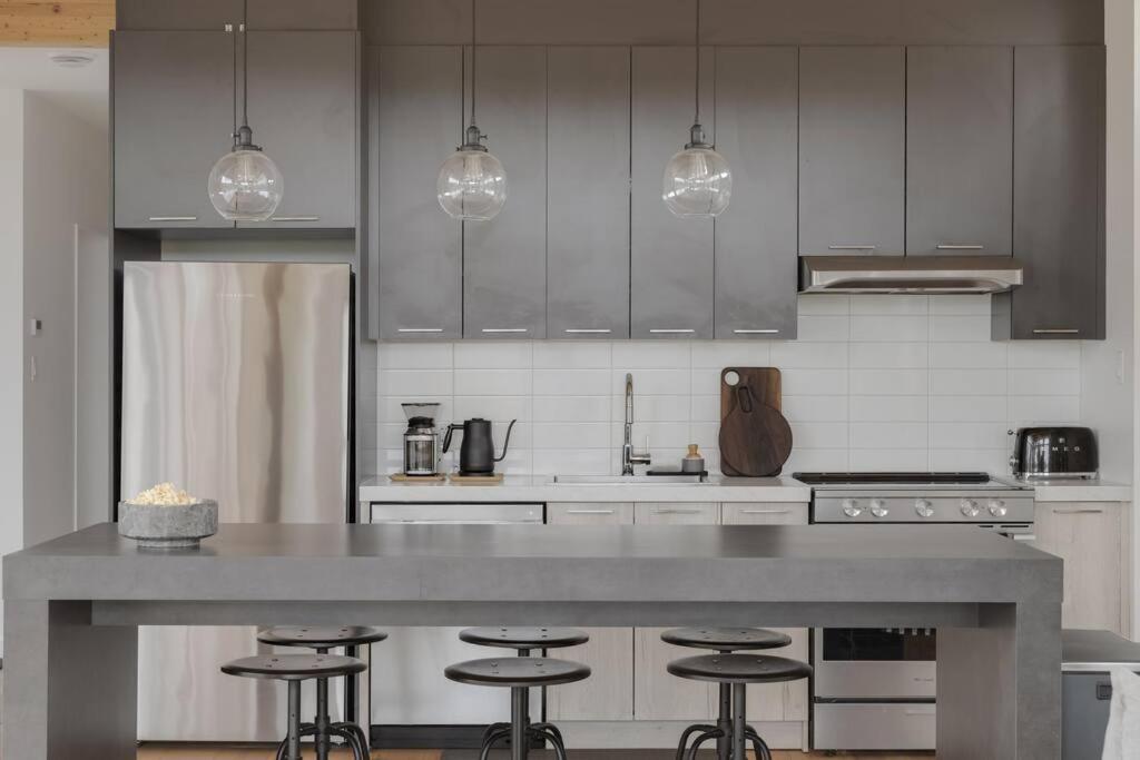 Scandi inspired chalet Mont Tremblant views and spa