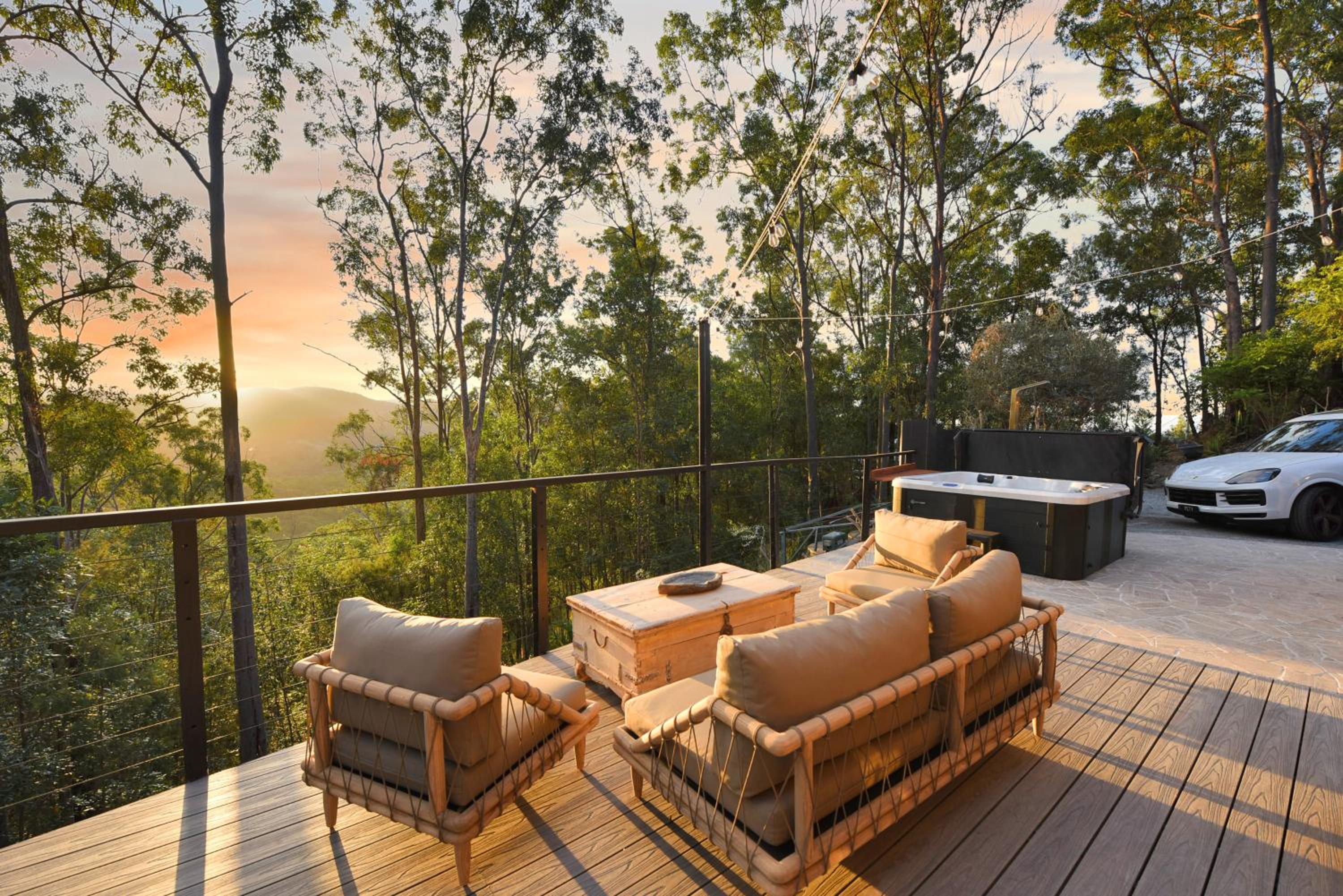 Brand New Gold Coast Luxury Retreat