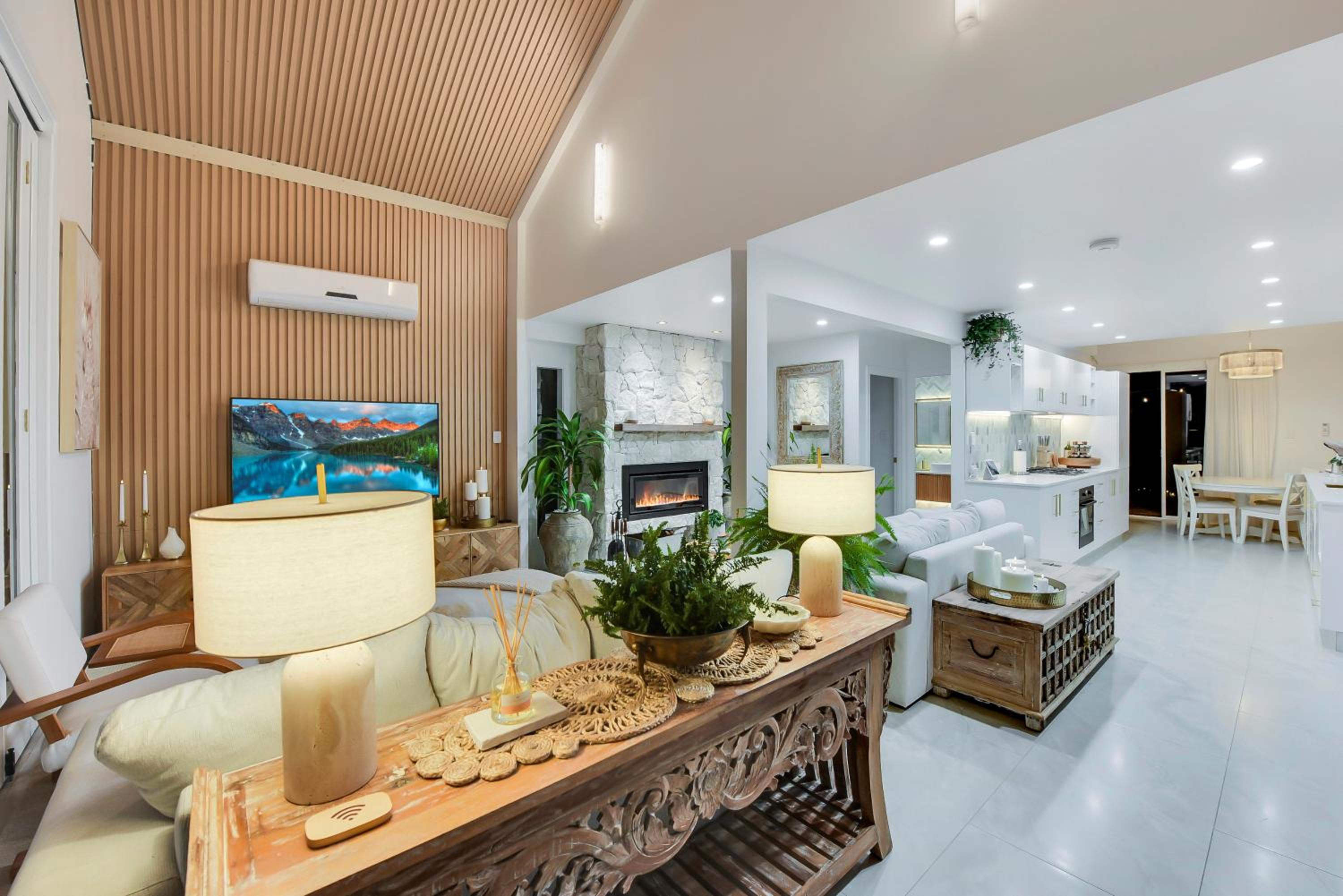 Brand New Gold Coast Luxury Retreat