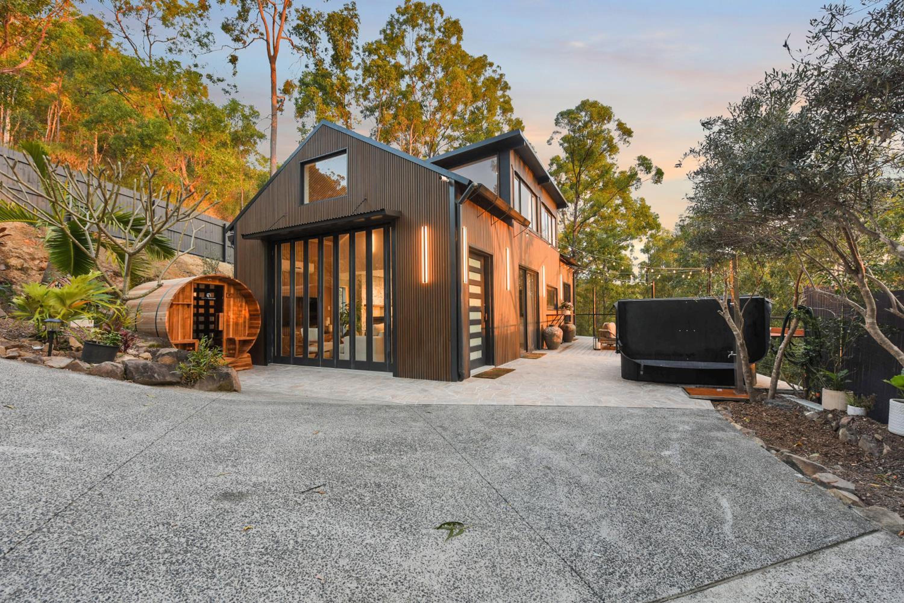 Brand New Gold Coast Luxury Retreat