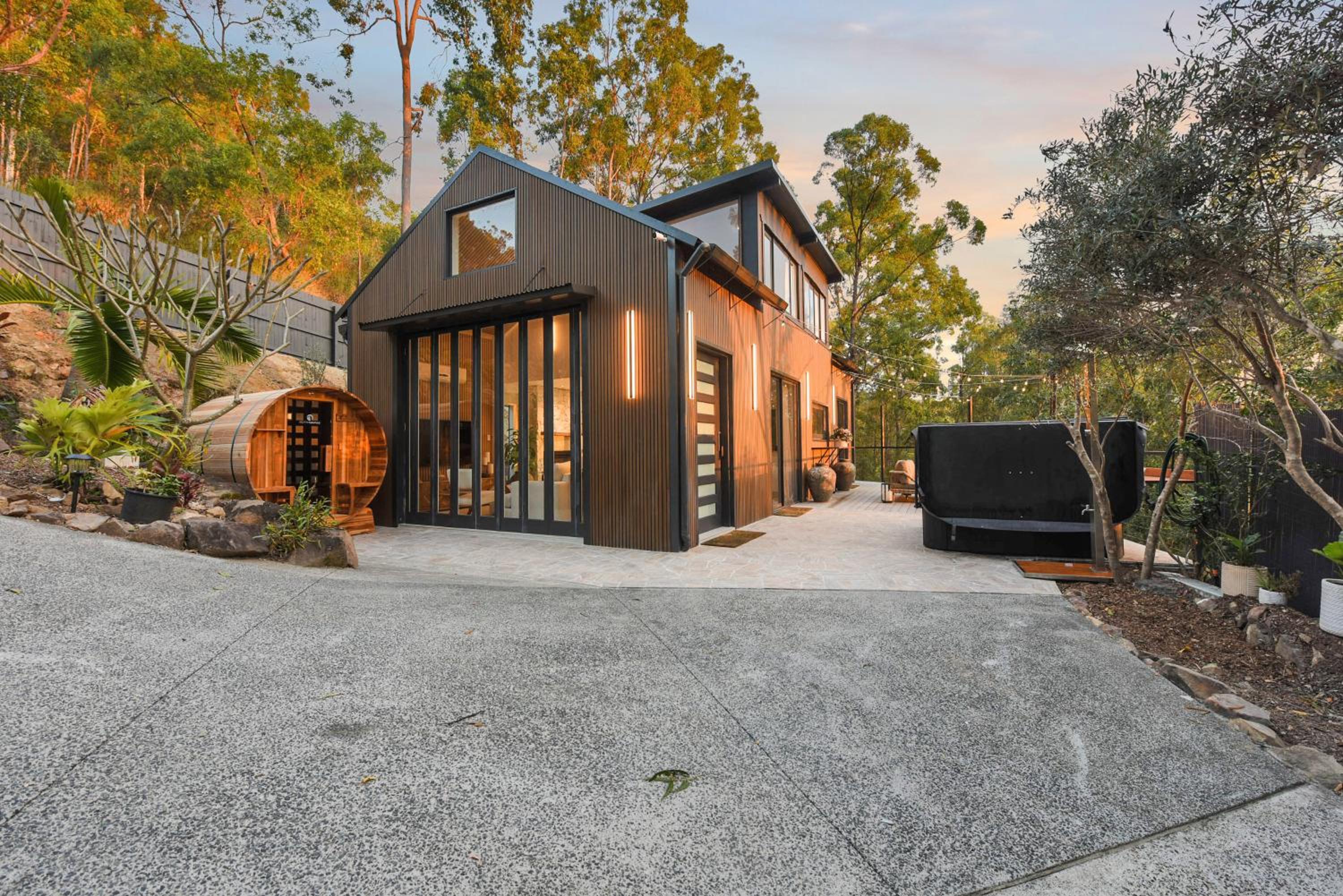 Brand New Gold Coast Luxury Retreat