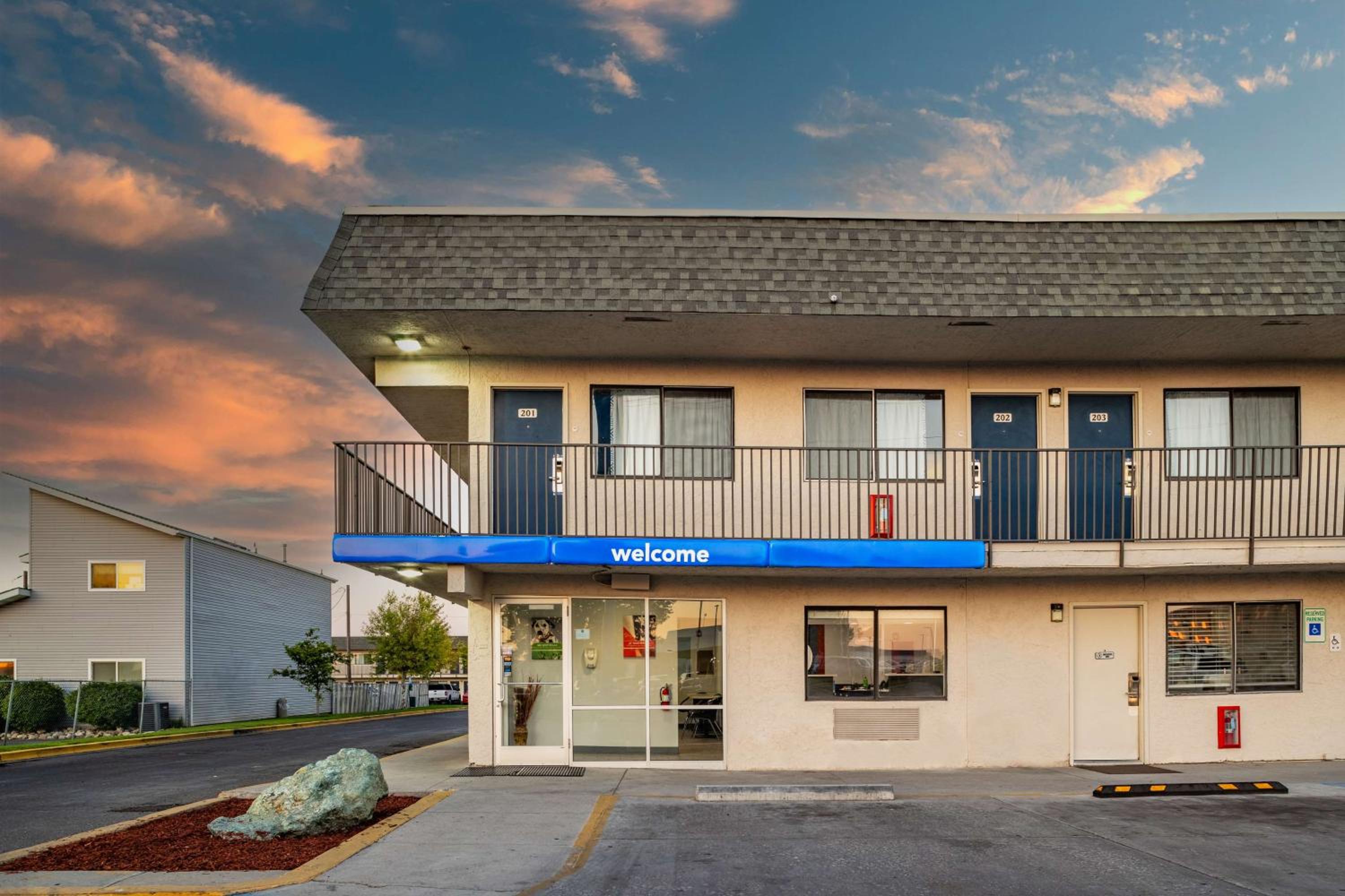 Twin Falls Vacations - Motel 6-Twin Falls, ID - Property Image 1