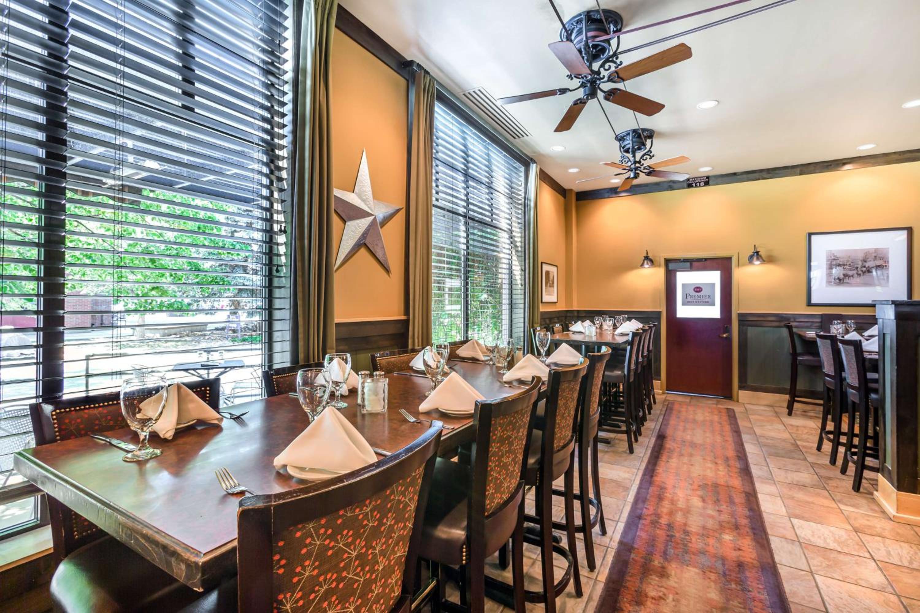 Helena Vacations - Best Western Premier Helena Great Northern Hotel - Property Image 6