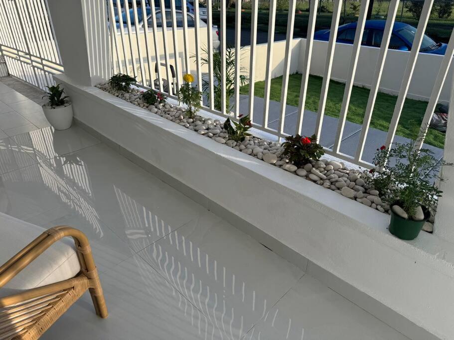 Casa Mi Luz - Family-Friendly 3BR Stay with Parking & Self Check-in view 5