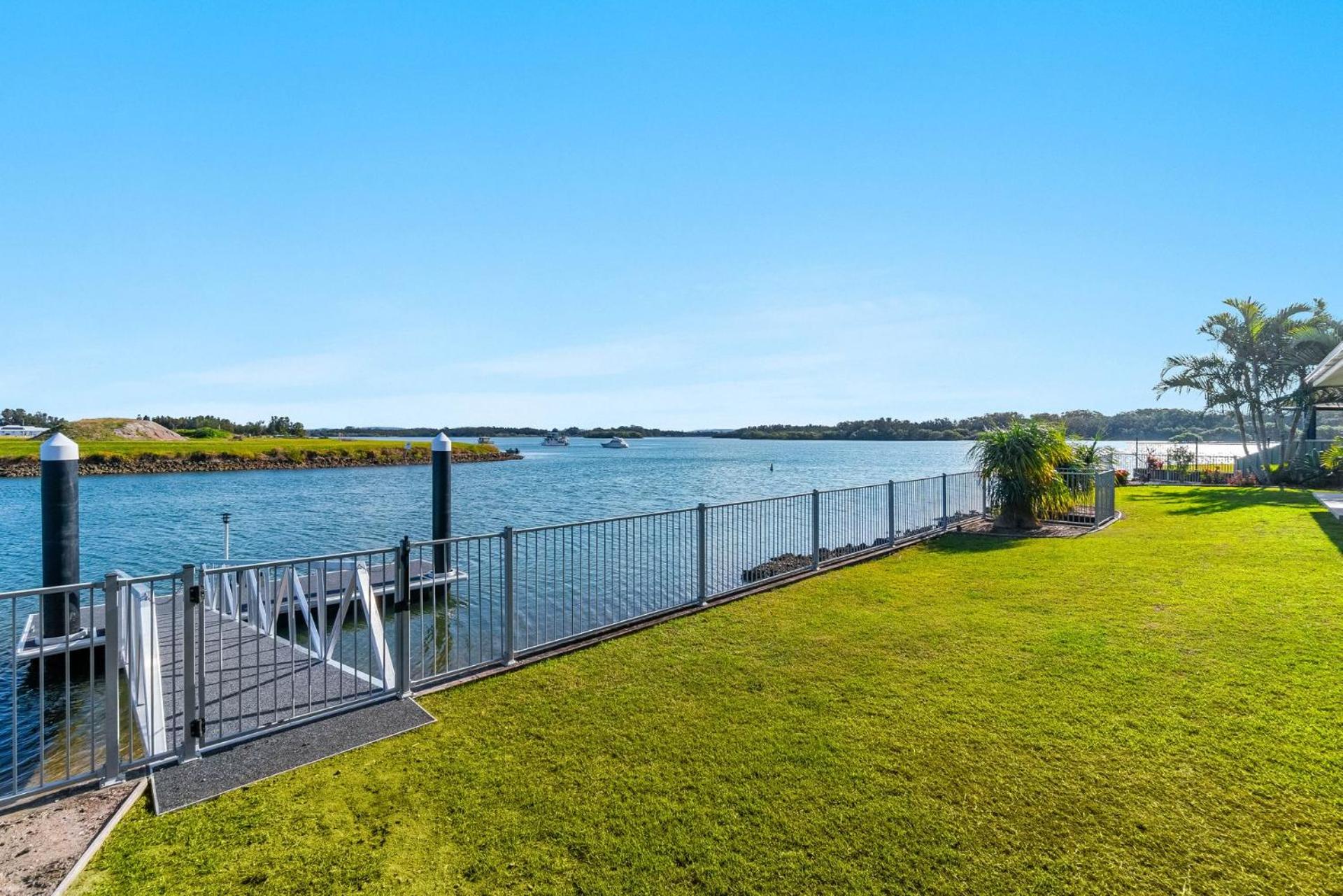 Jeffery River Retreat - Best Sunsets in Yamba - Holiday Yamba