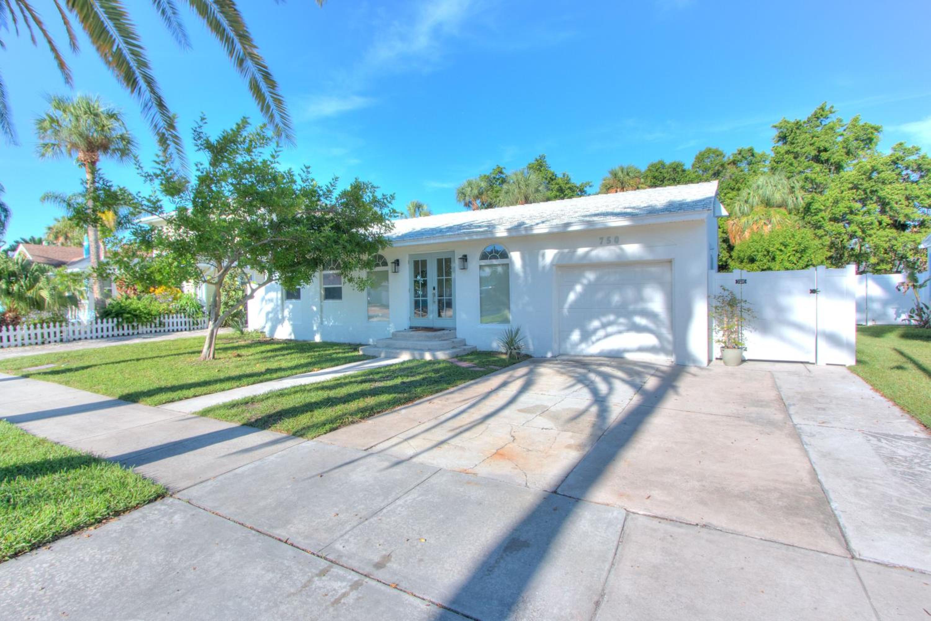 Oceanaire - Monthly Beach Rental