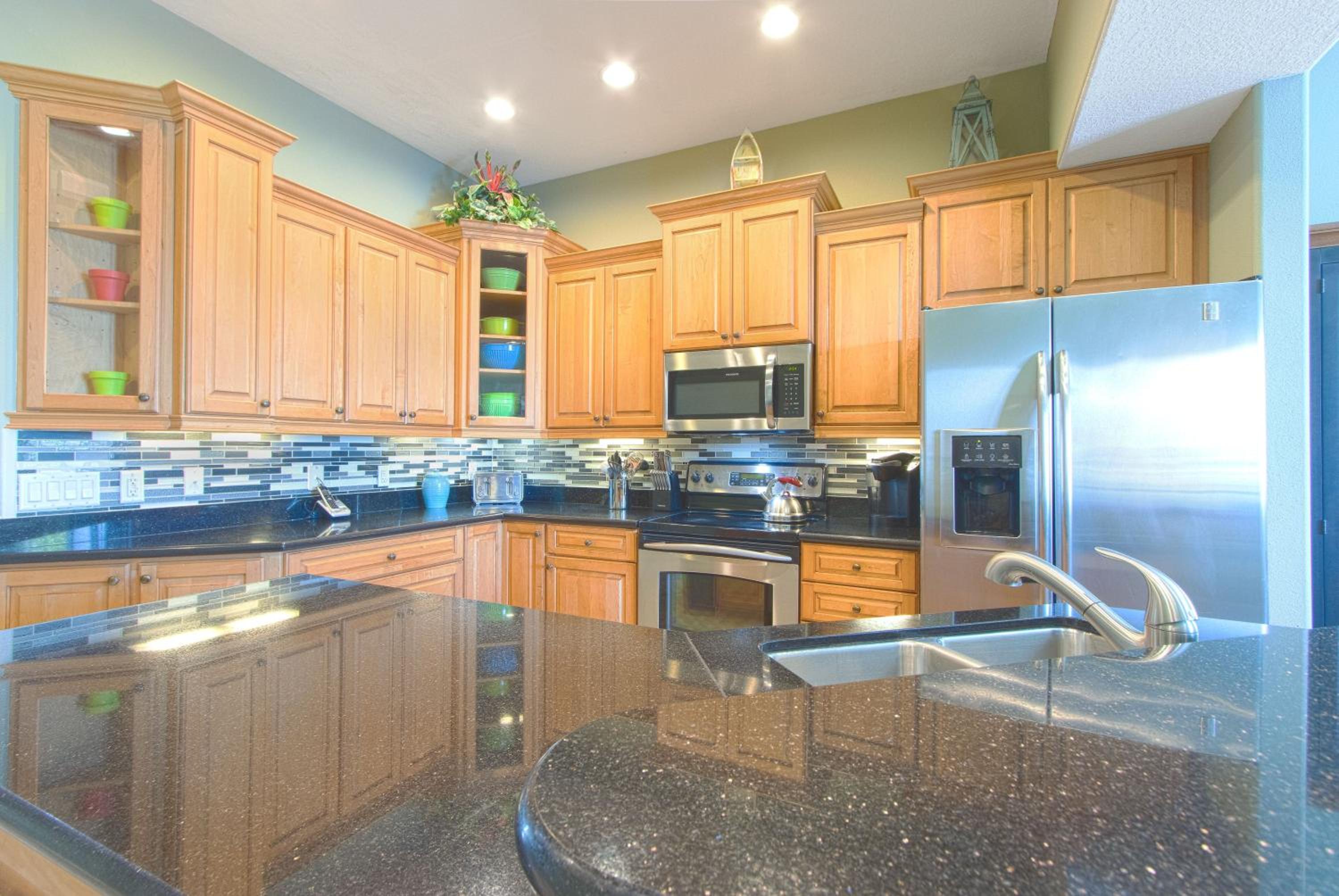 Bayway Luxury Waterfront Townhome & Pool view 5