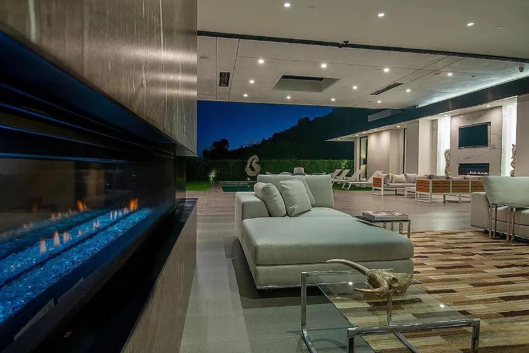 Trousdale Estates Luxury Haven