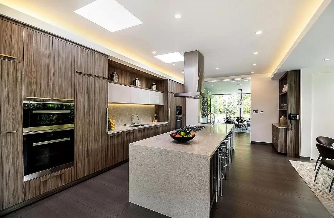 Trousdale Estates Luxury Haven