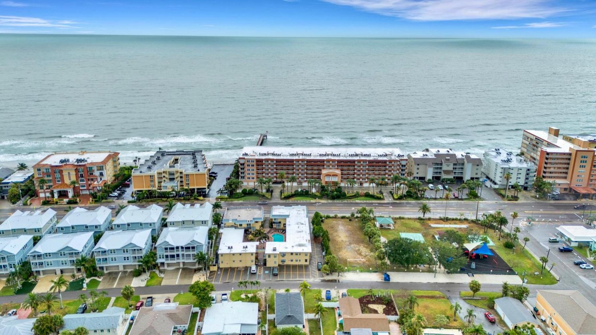 Sunset Corner - Beach View & Heated Pool! view 3