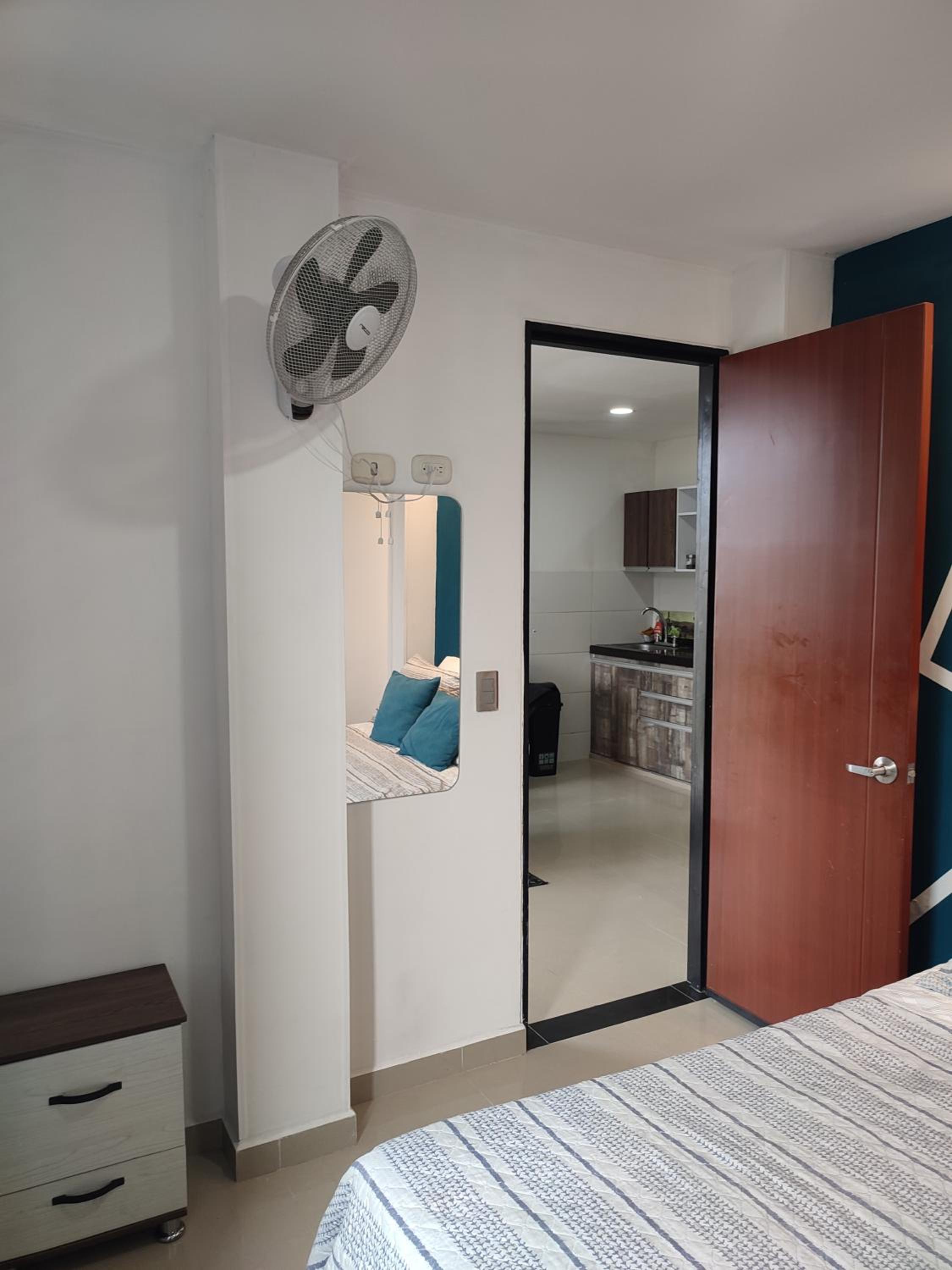 301-Cómodo y moderno apartamento de 2 habitaciones en la mejor zona céntrica de ibagué