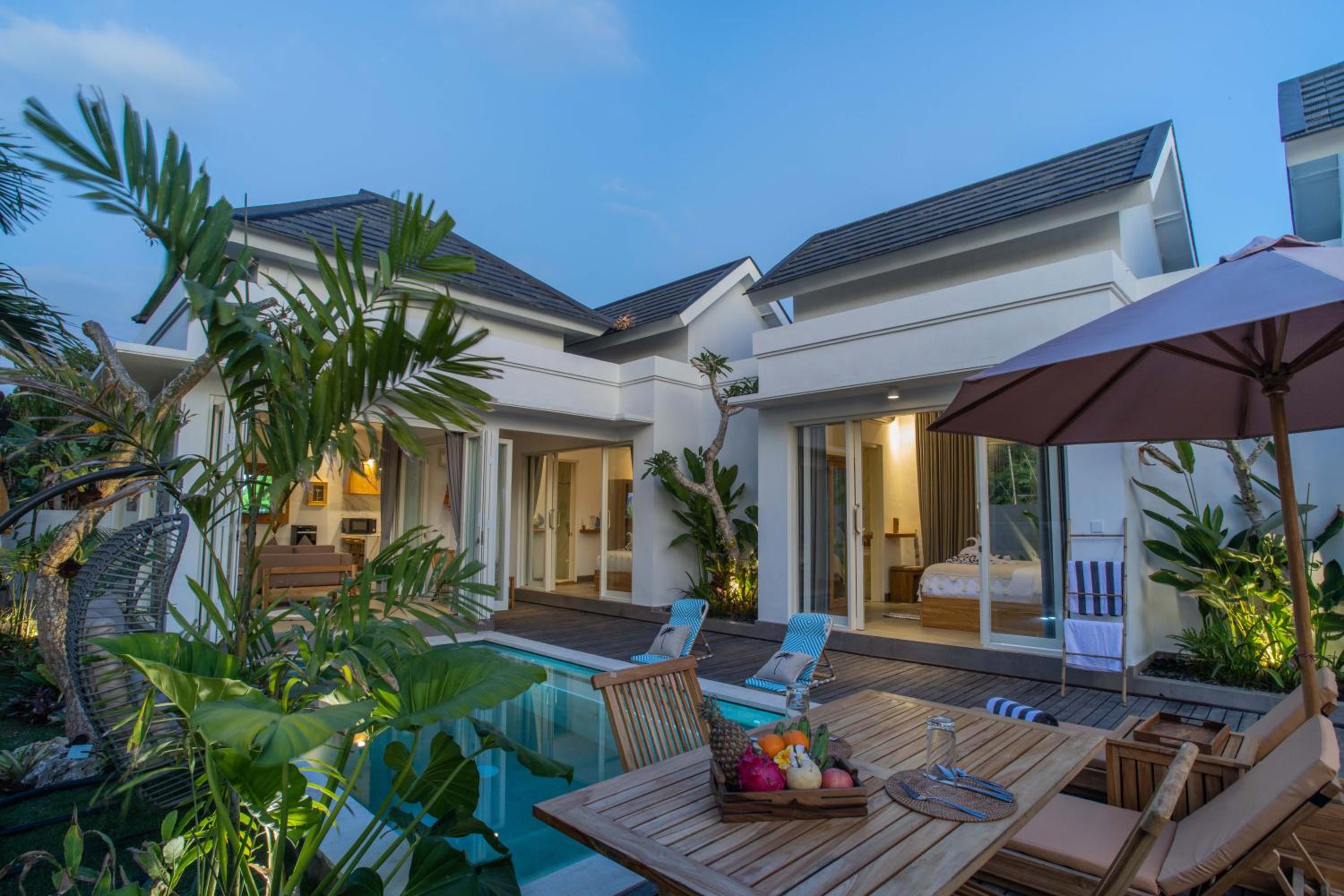 Alas Villa - 3 Bedrooms Private Pool Villas
