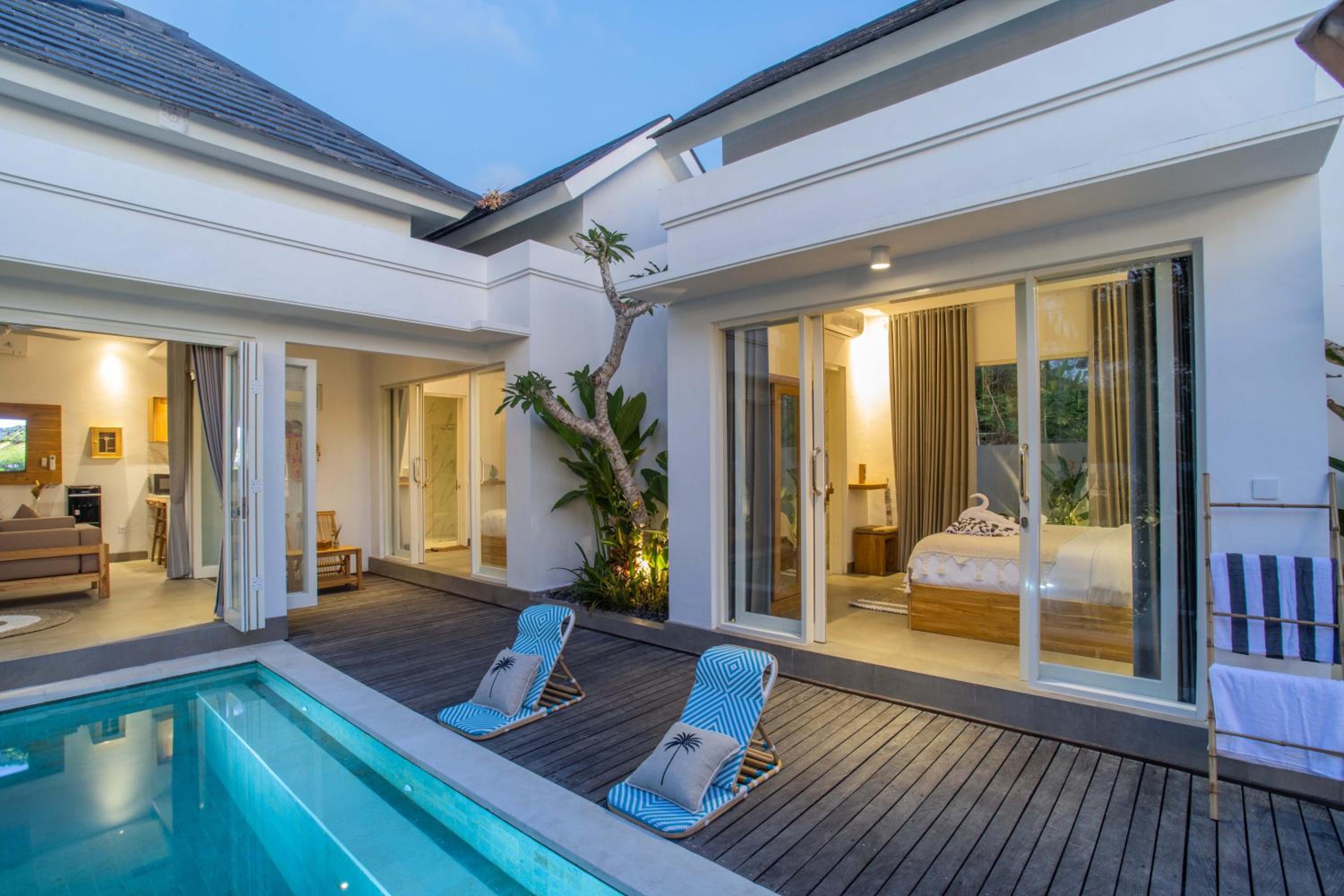 Alas Villa - 3 Bedrooms Private Pool Villas
