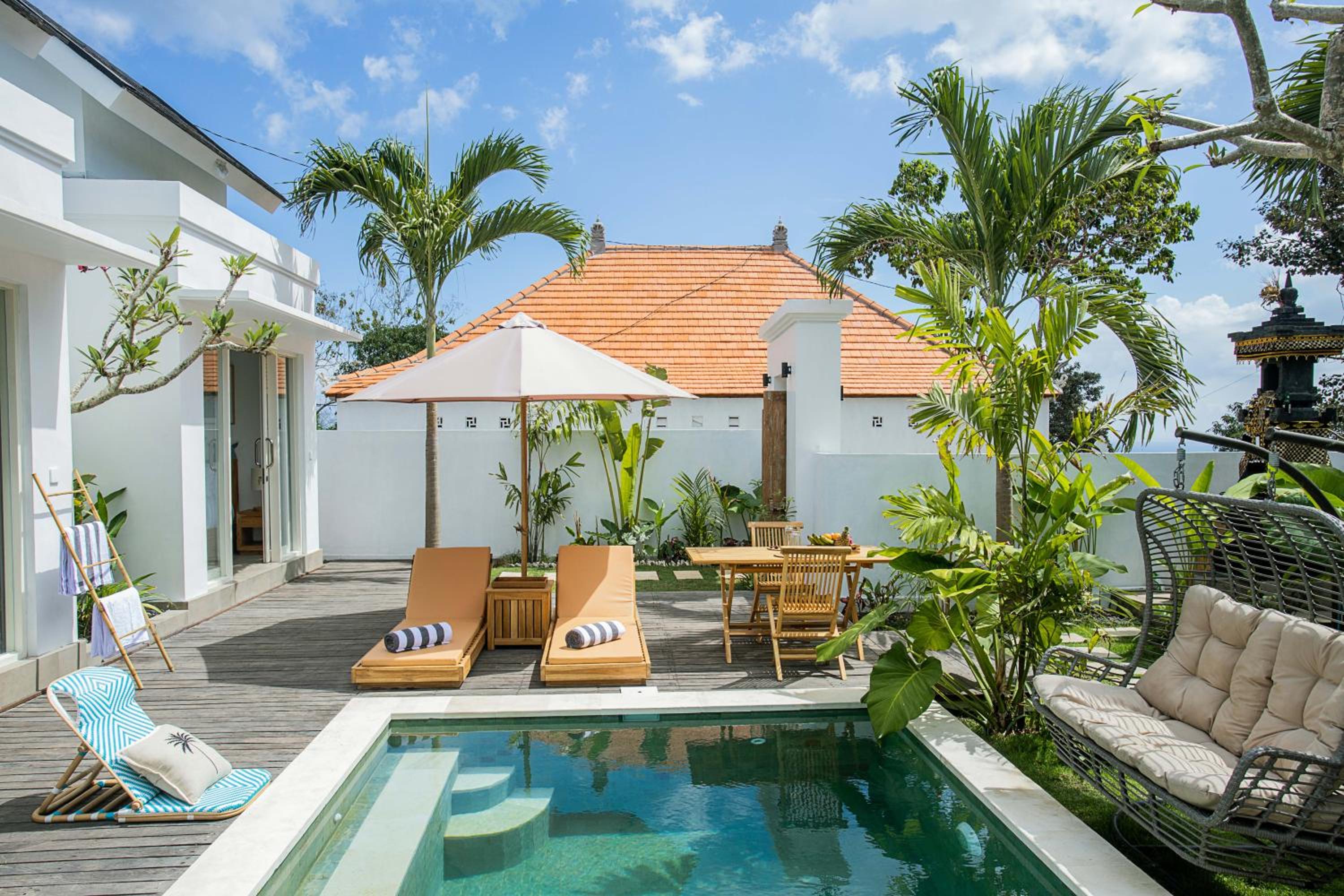 Alas Villa - 3 Bedrooms Private Pool Villas