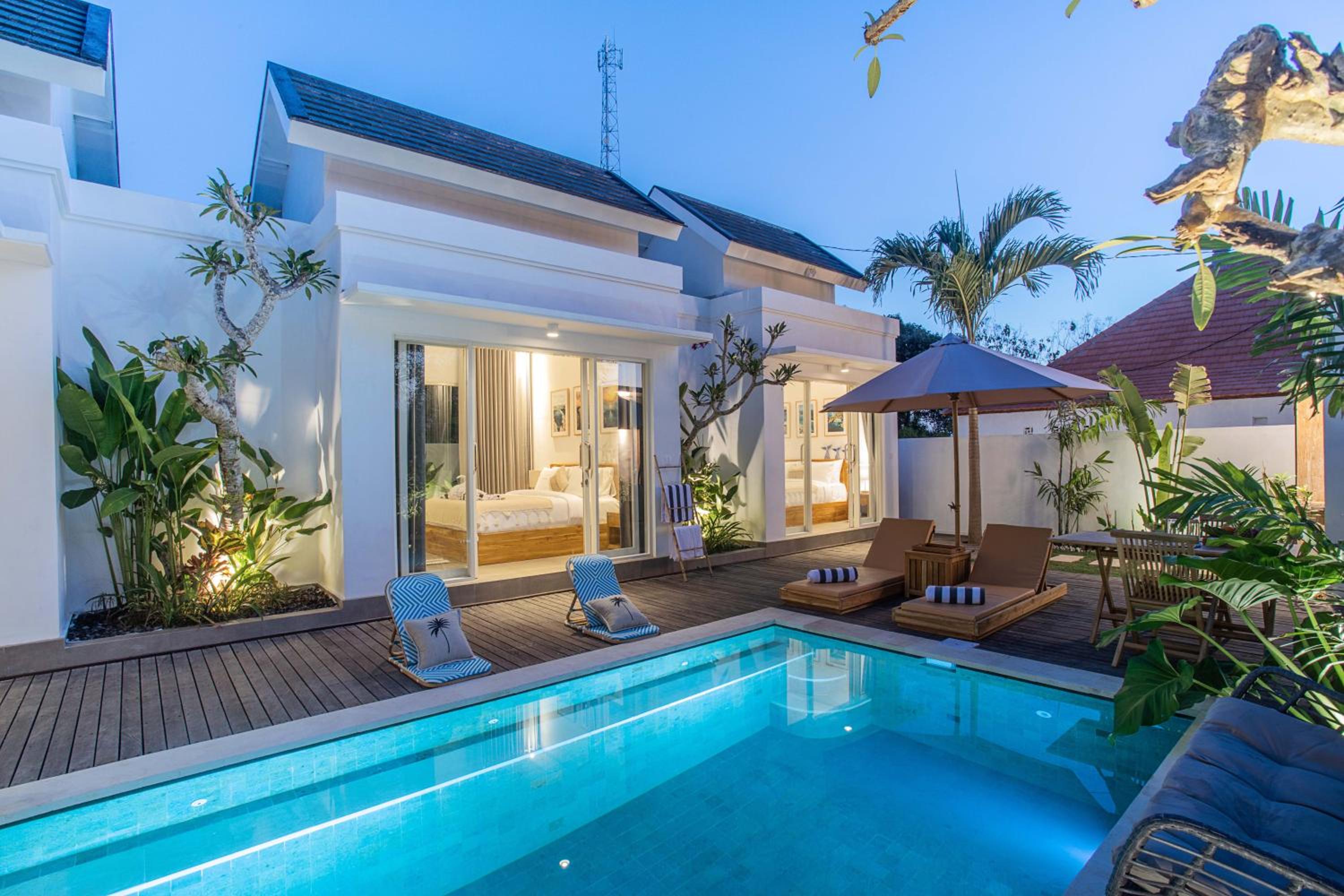 Alas Villa - 3 Bedrooms Private Pool Villas