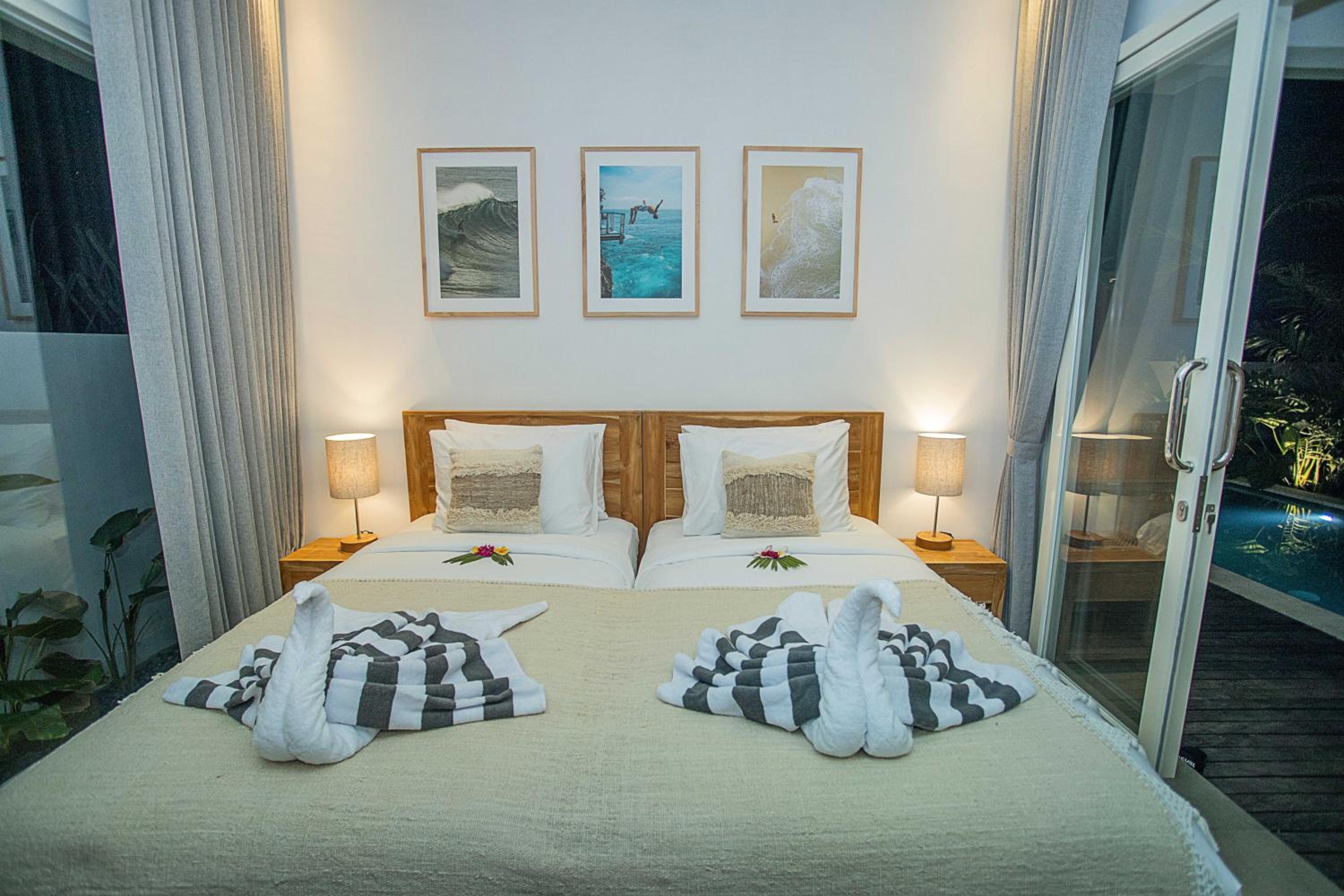 Alas Villa - 3 Bedrooms Private Pool Villas