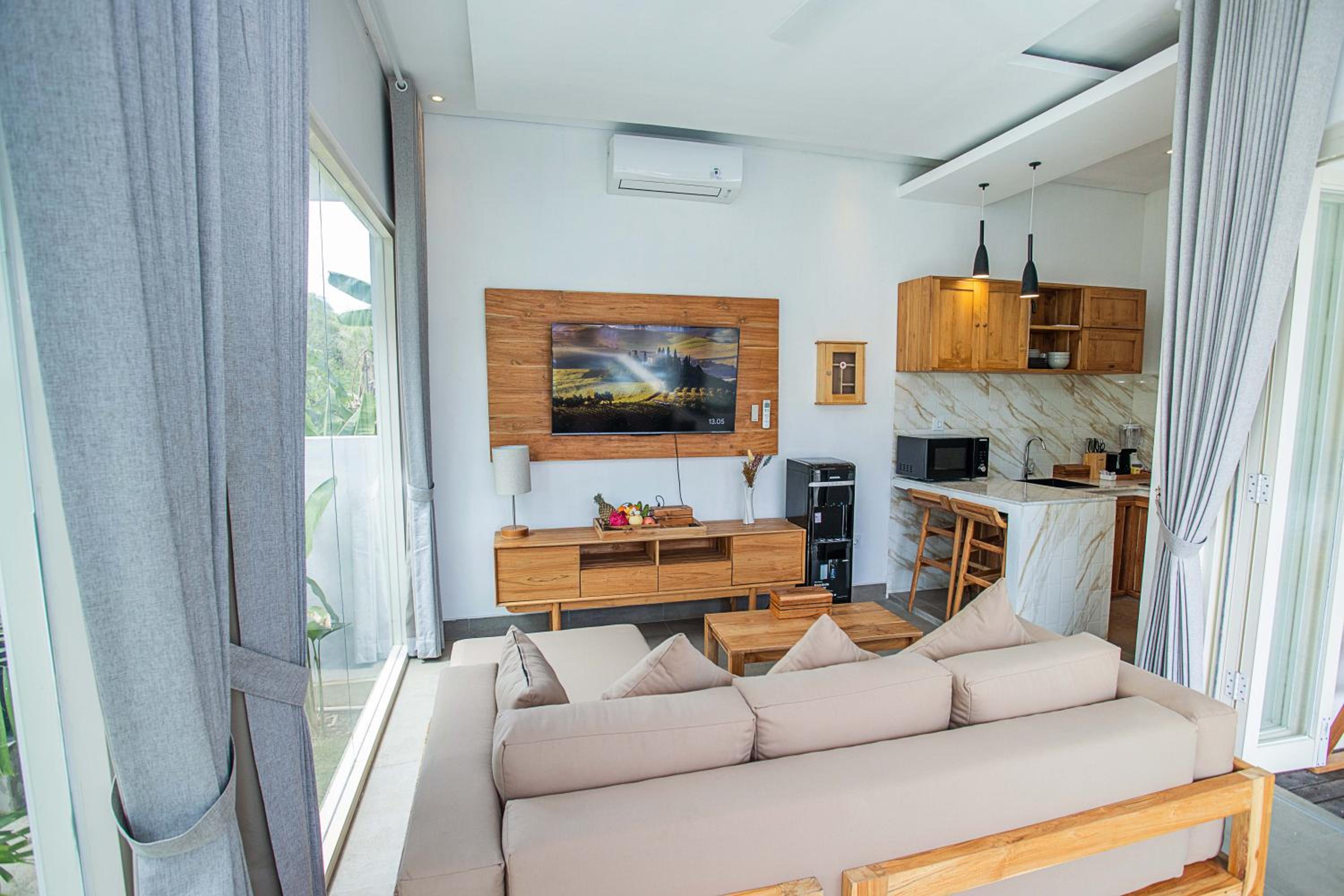 Alas Villa - 3 Bedrooms Private Pool Villas