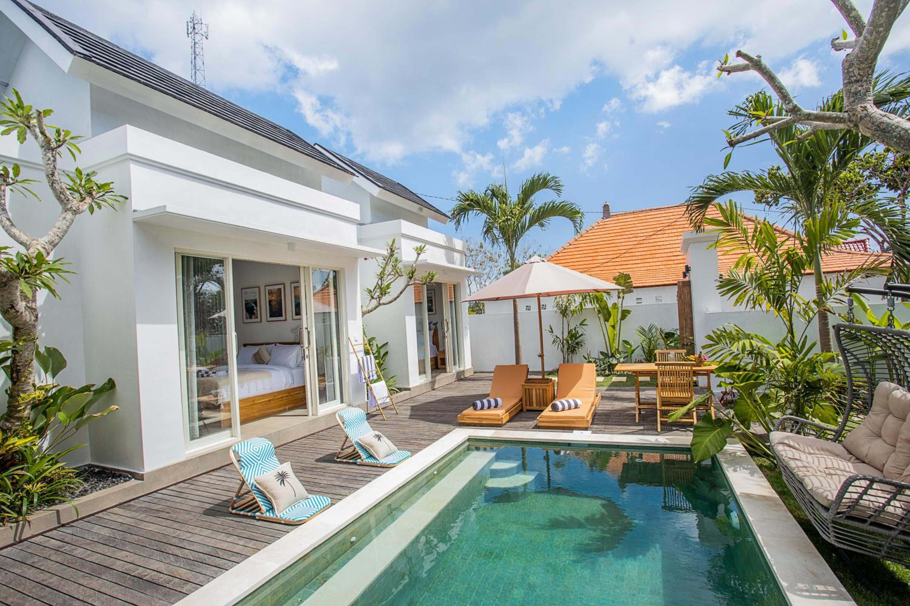 Alas Villa - 3 Bedrooms Private Pool Villas