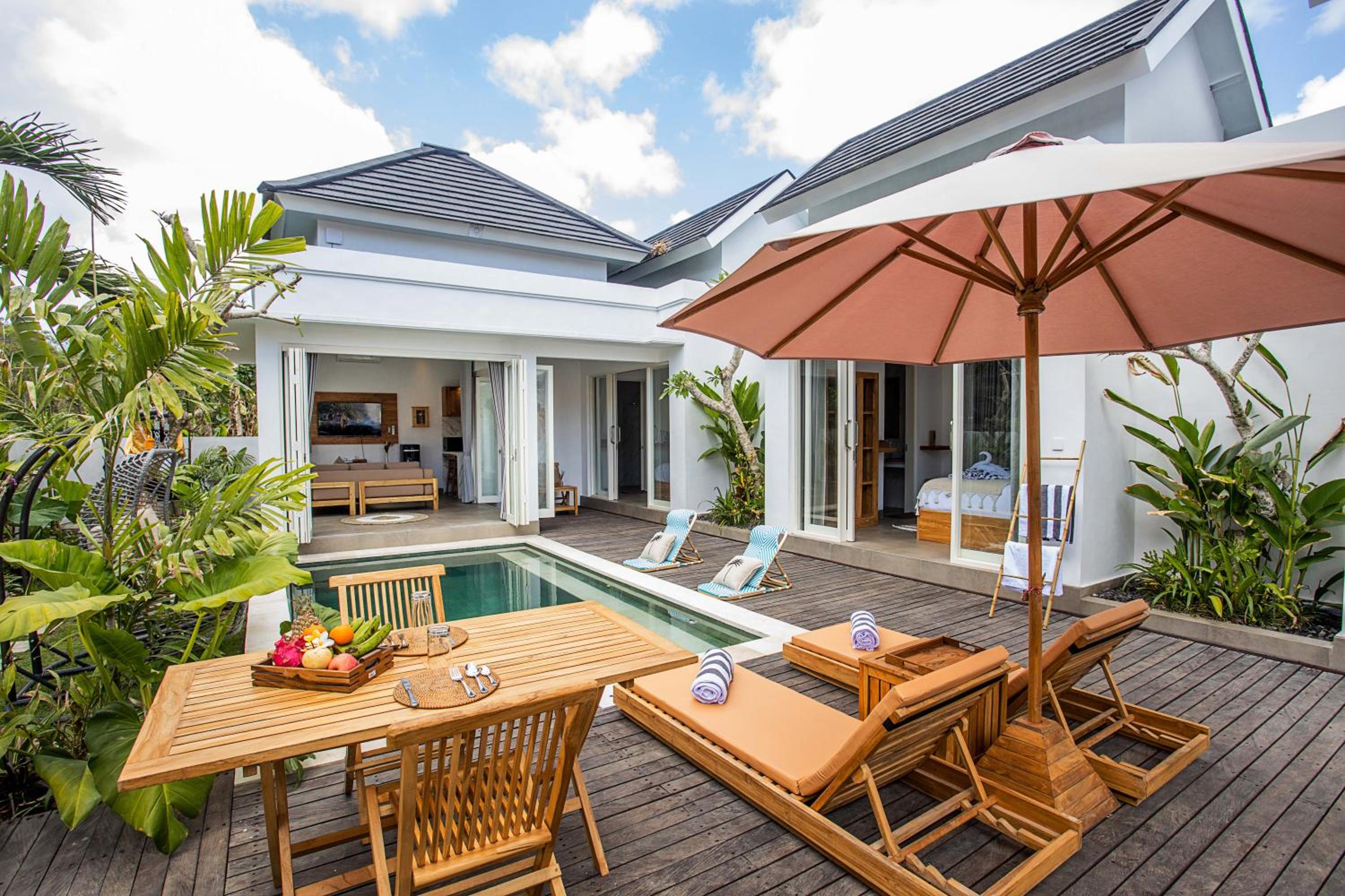 Alas Villa - 3 Bedrooms Private Pool Villas