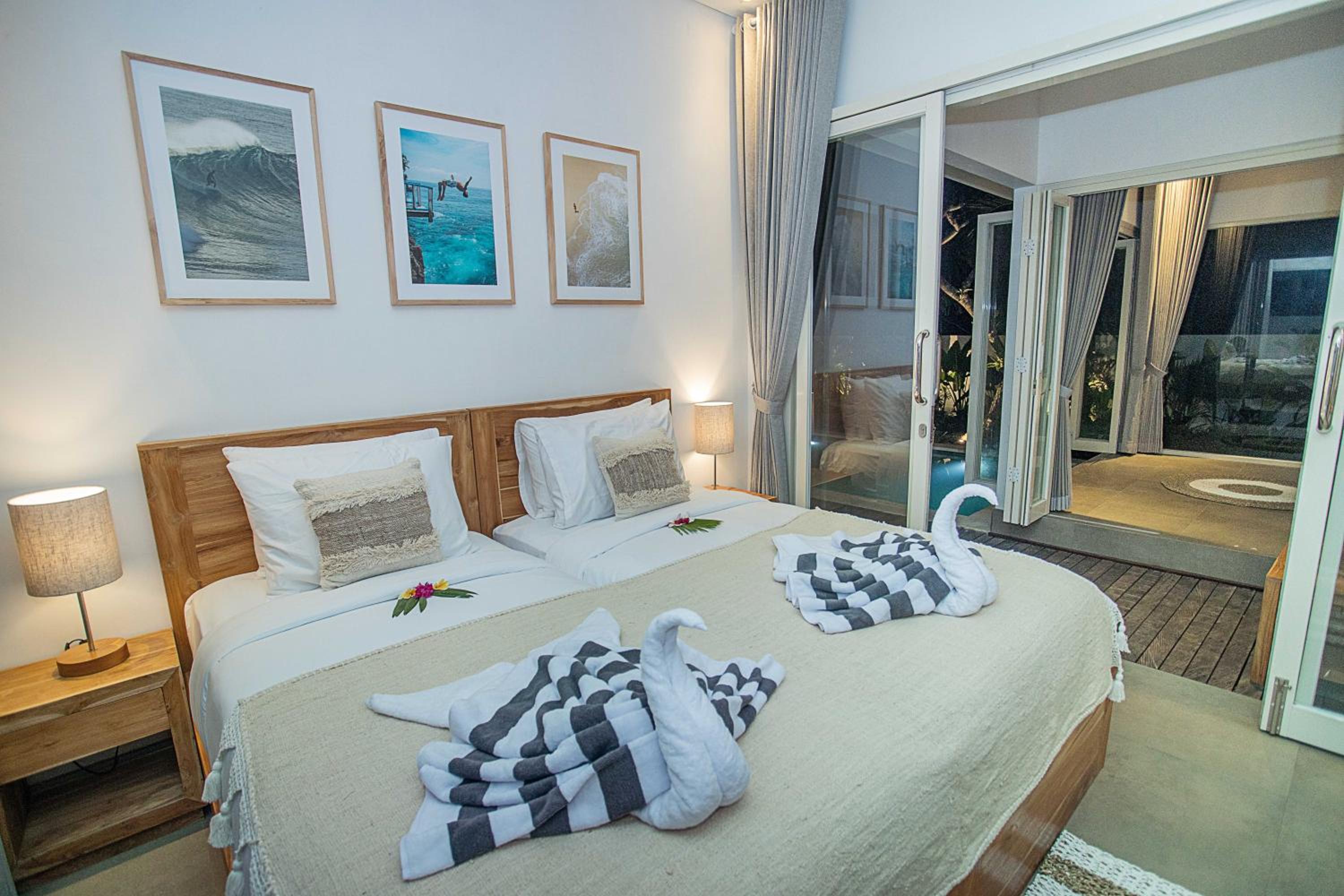Alas Villa - 3 Bedrooms Private Pool Villas