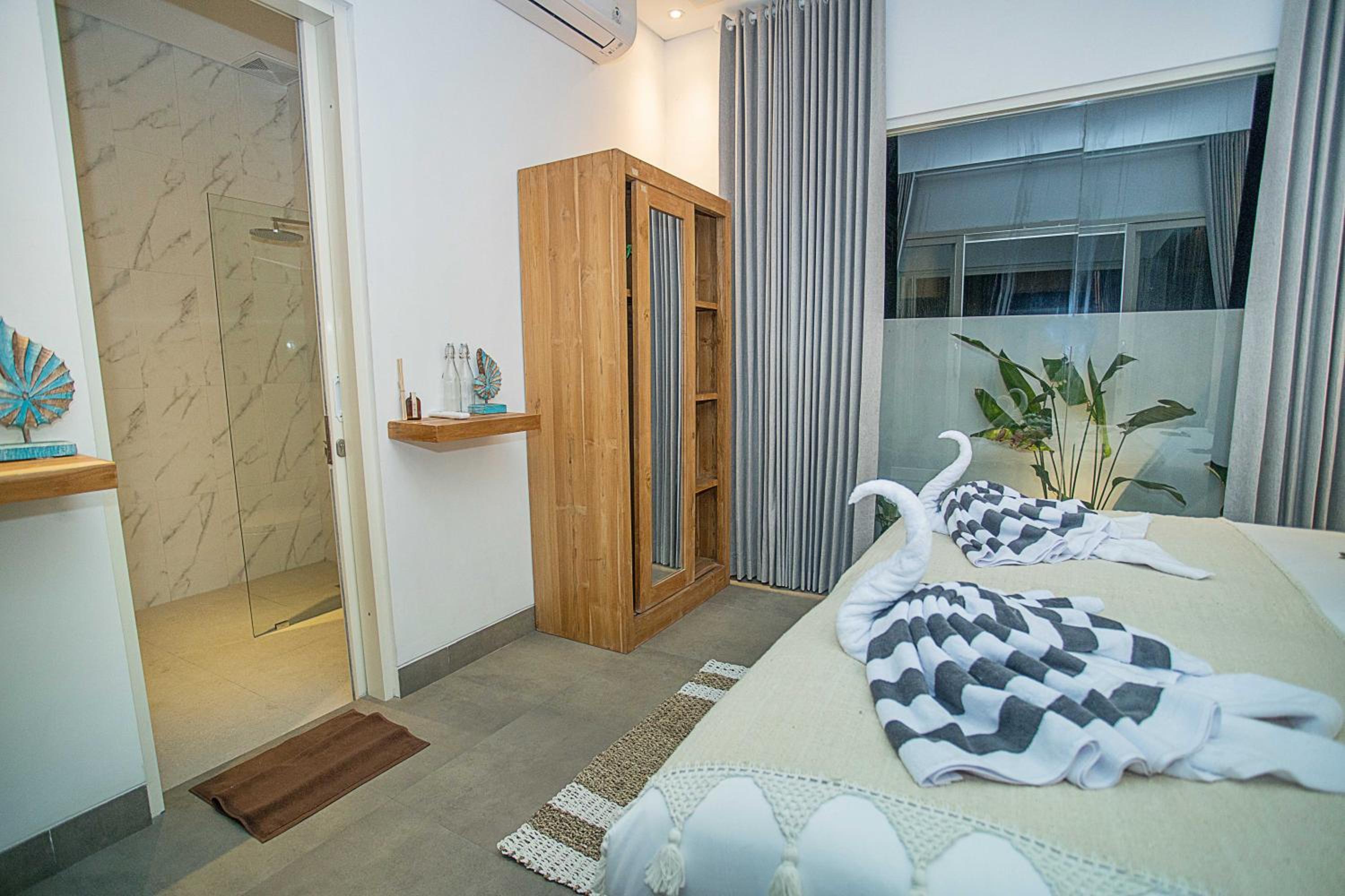 Alas Villa - 3 Bedrooms Private Pool Villas