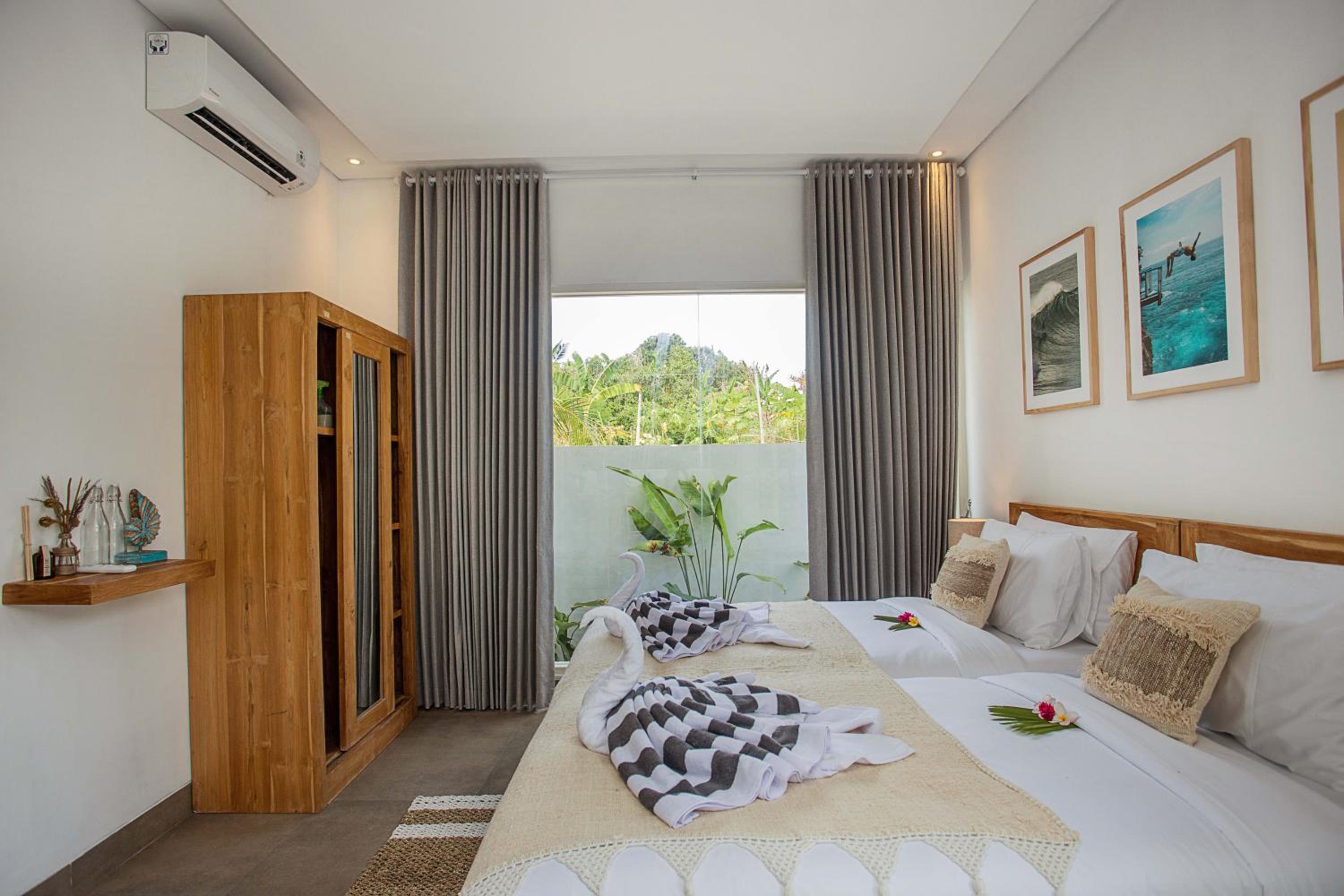 Alas Villa - 3 Bedrooms Private Pool Villas