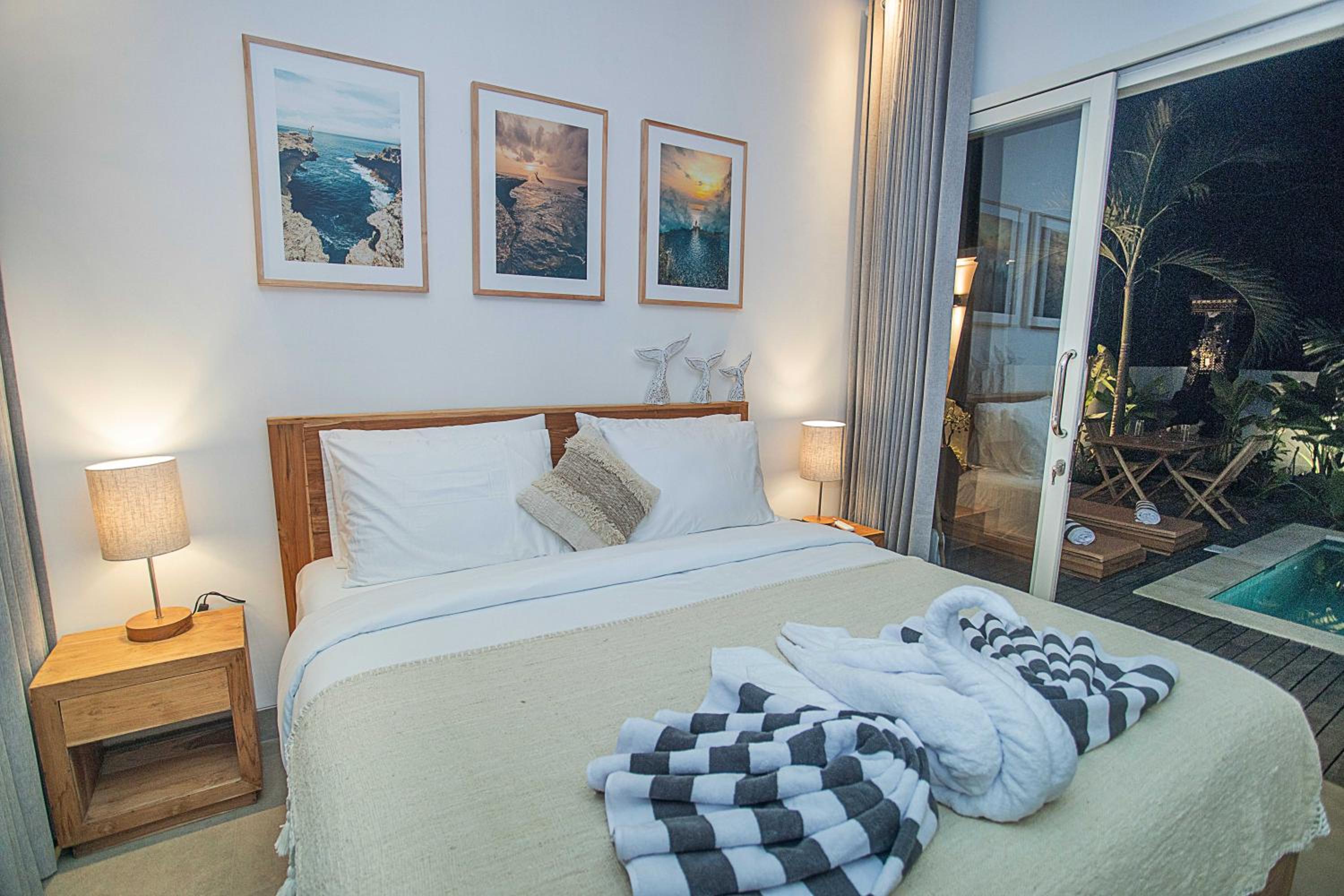 Alas Villa - 3 Bedrooms Private Pool Villas