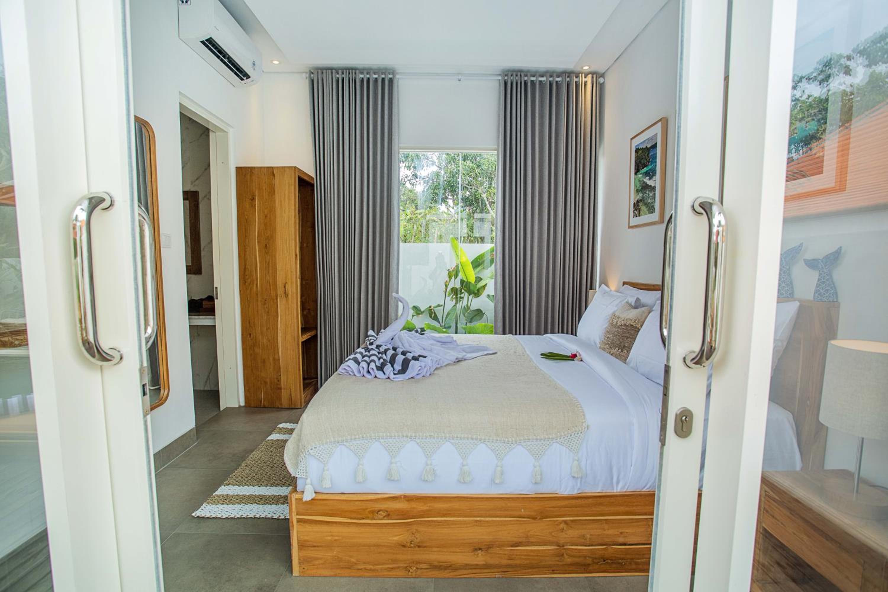 Alas Villa - 3 Bedrooms Private Pool Villas